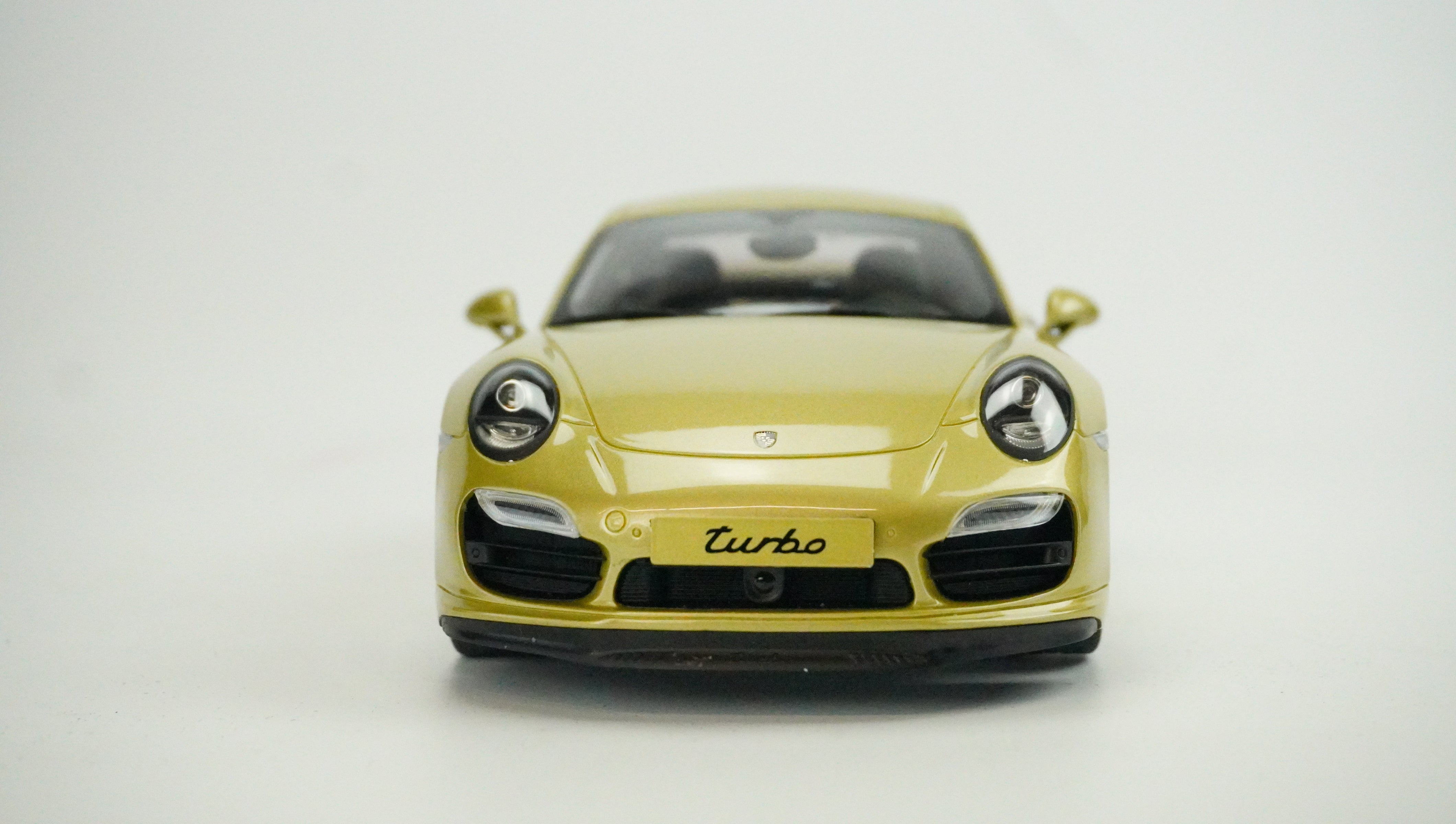 Porsche 911 Turbo Limited 1:18
