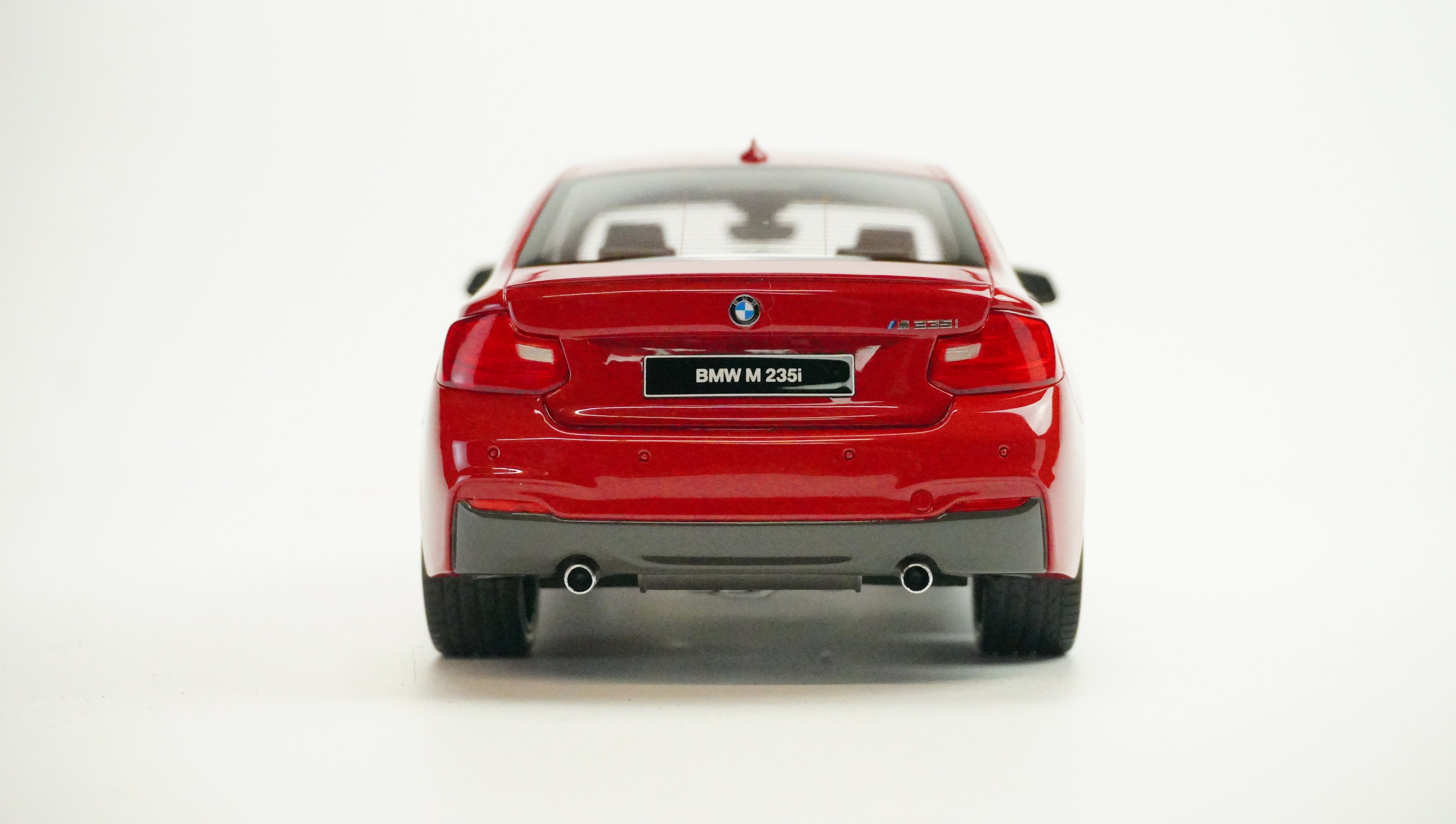 BMW M235i Limited 1:18
