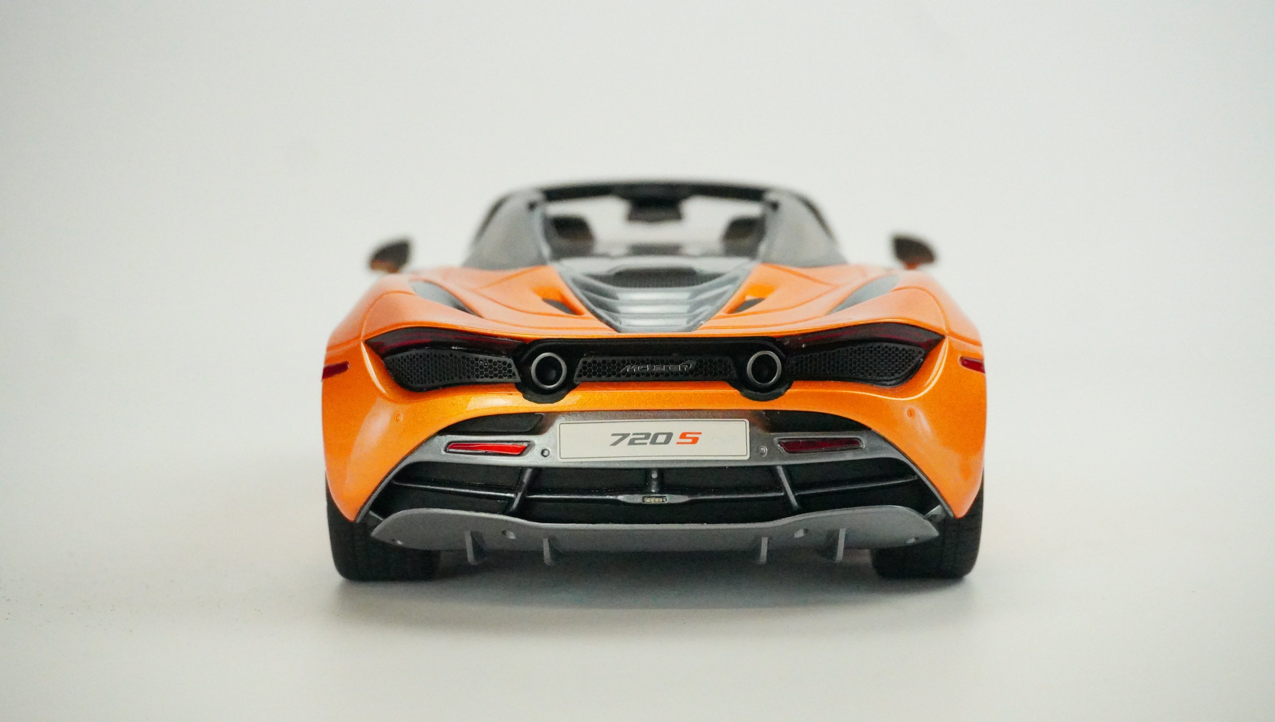McLaren 720S Spider Limited 1:18