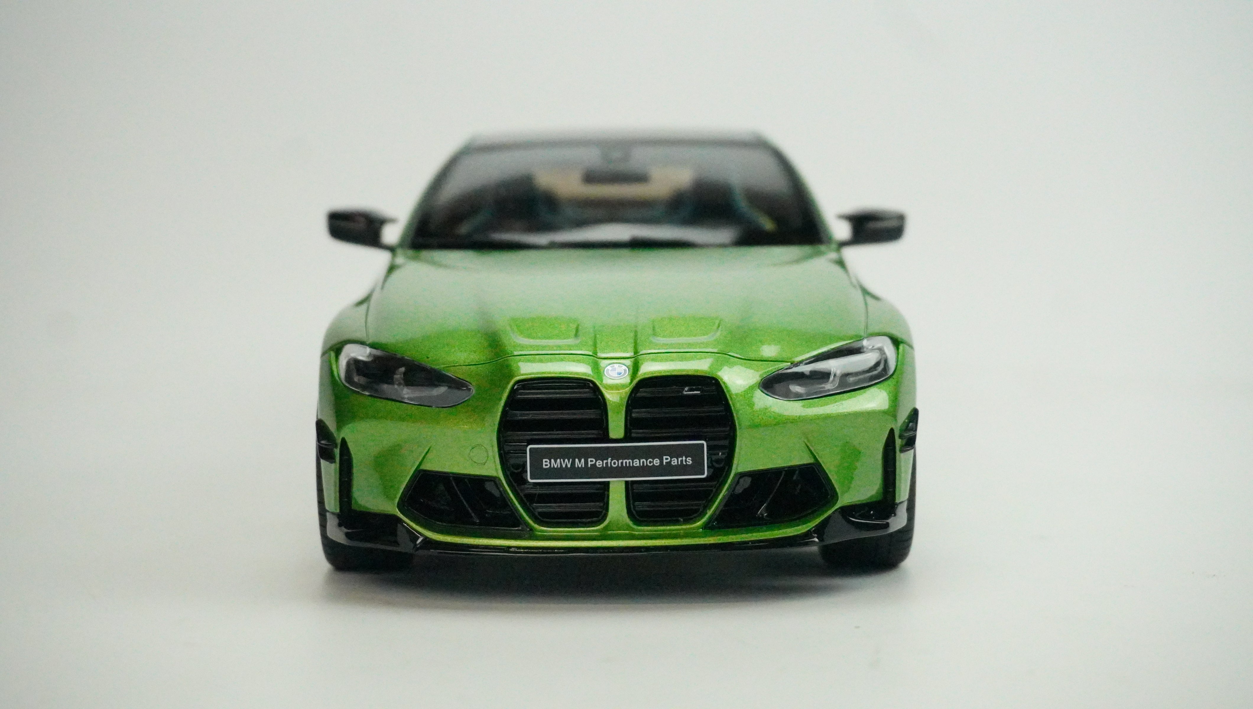 BMW M4 (G82) Competition M Performance Limited 1:18