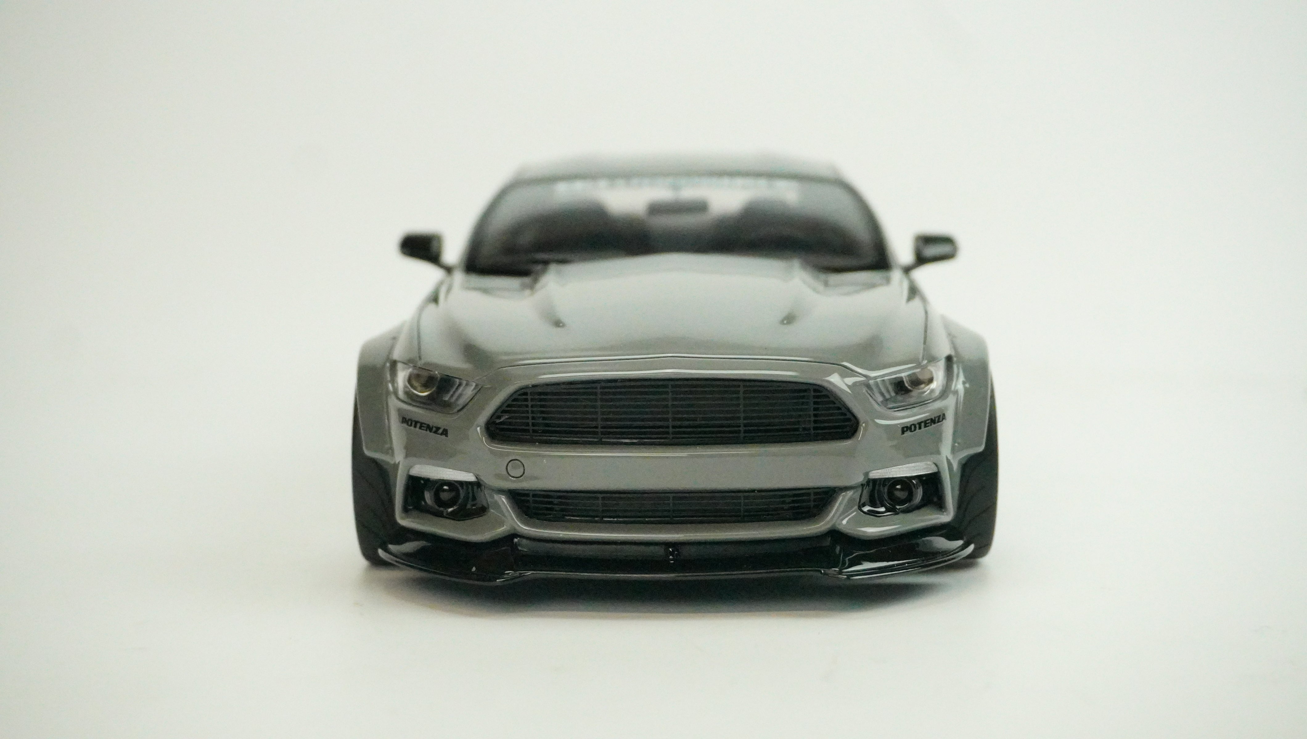 Ford Mustang LB Performance Limited 1:18
