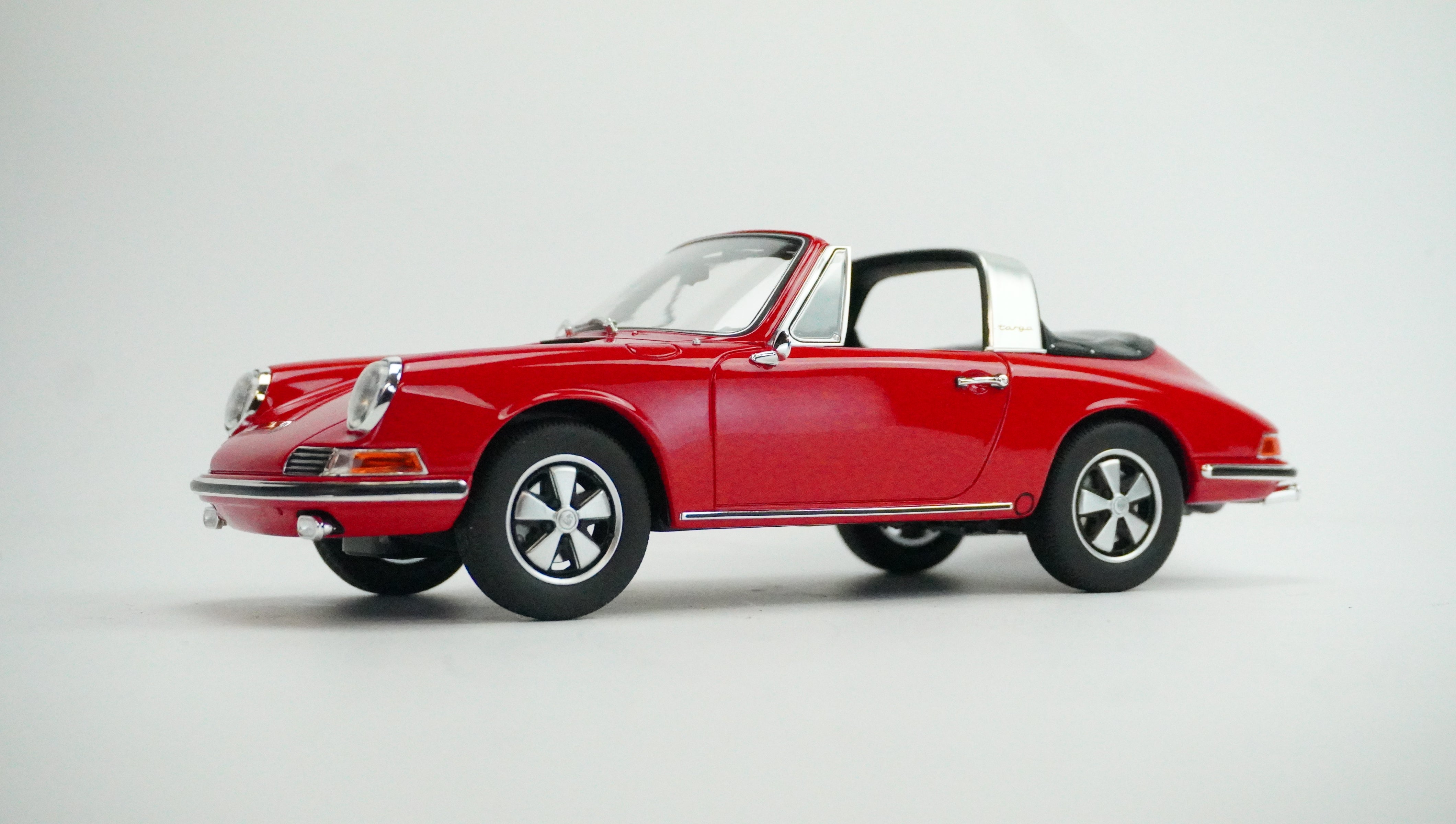 Porsche 911 Targa Type A Limited 1:18