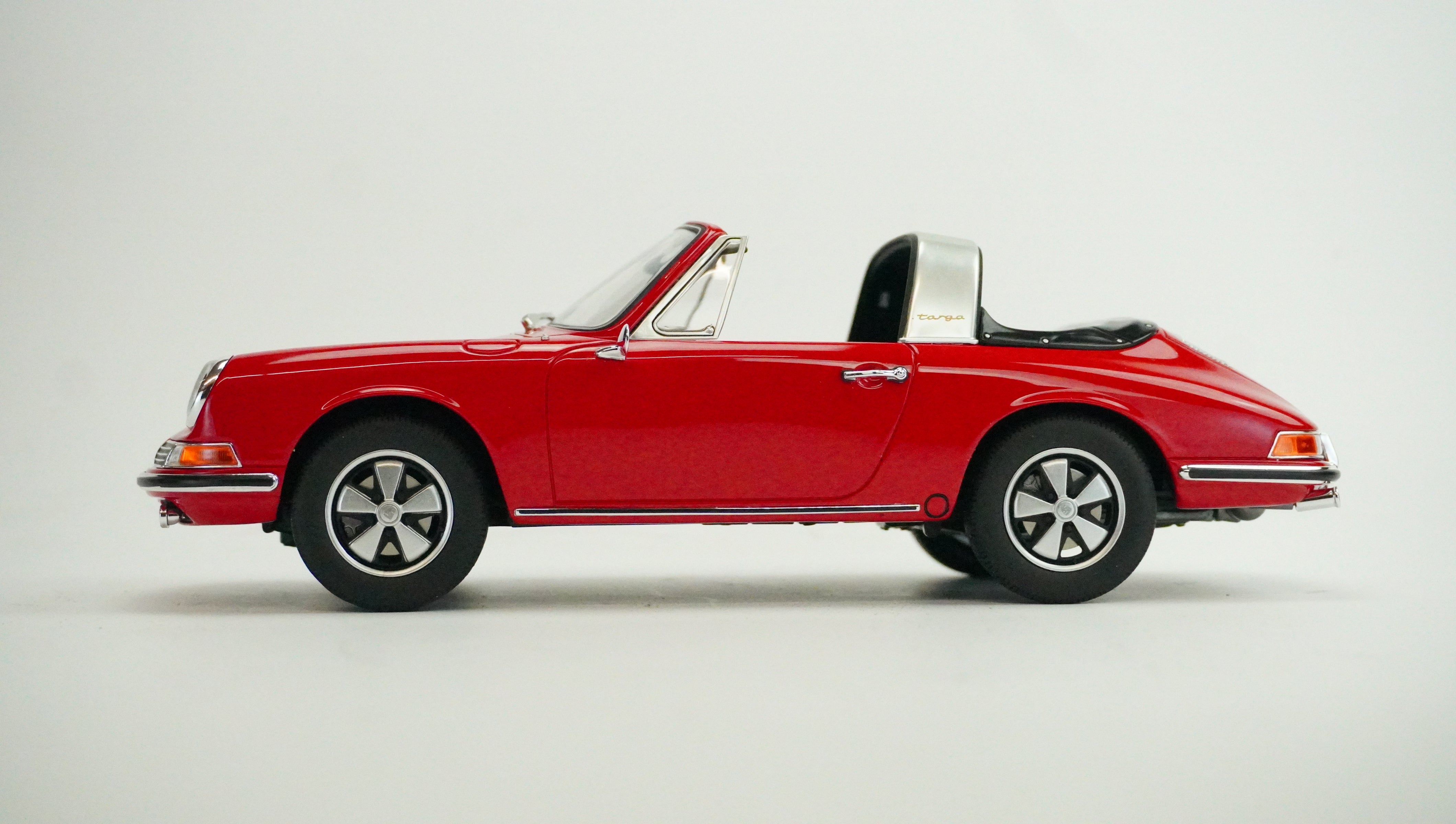 Porsche 911 Targa Type A Limited 1:18