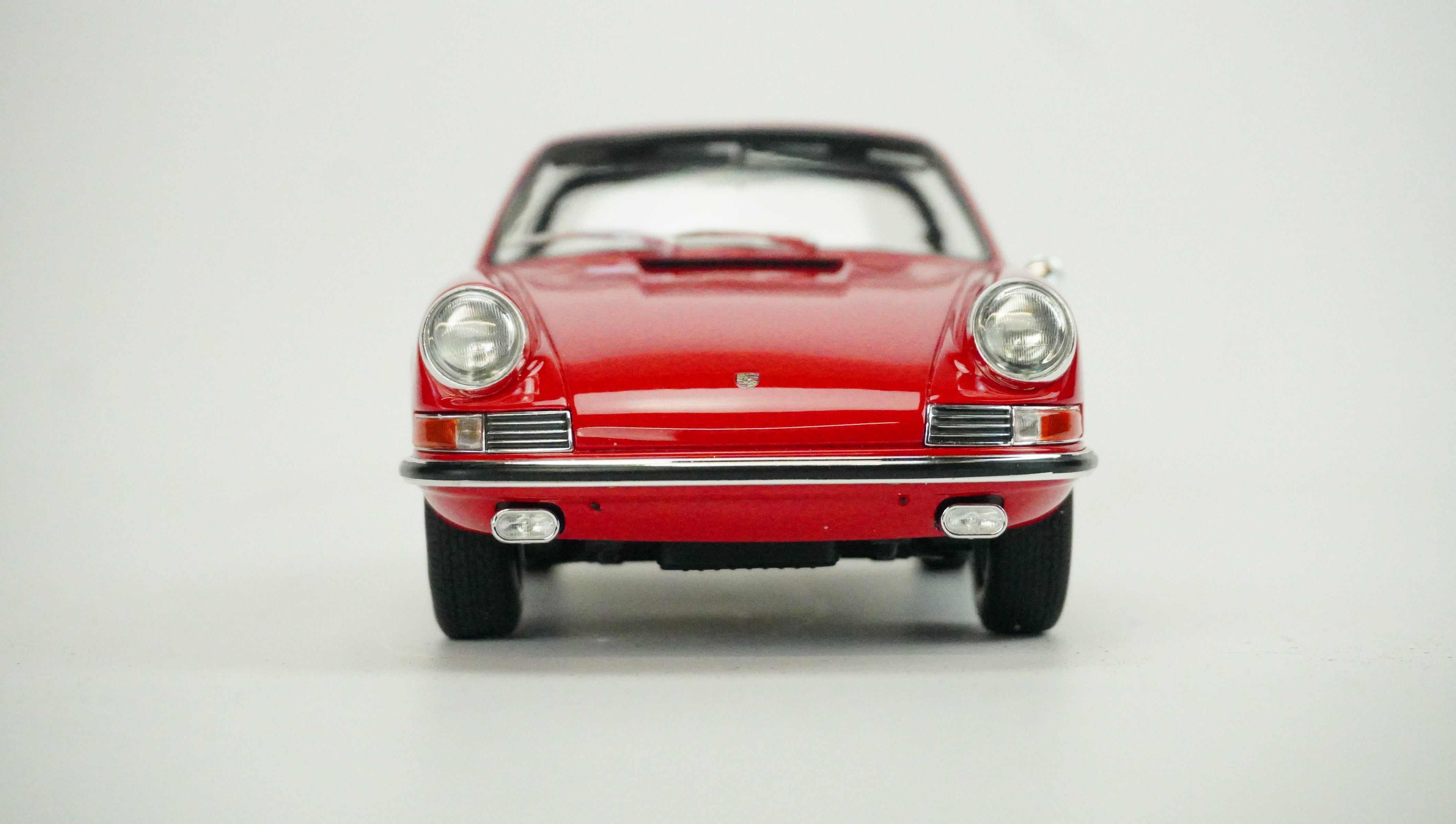 Porsche 911 Targa Type A Limited 1:18