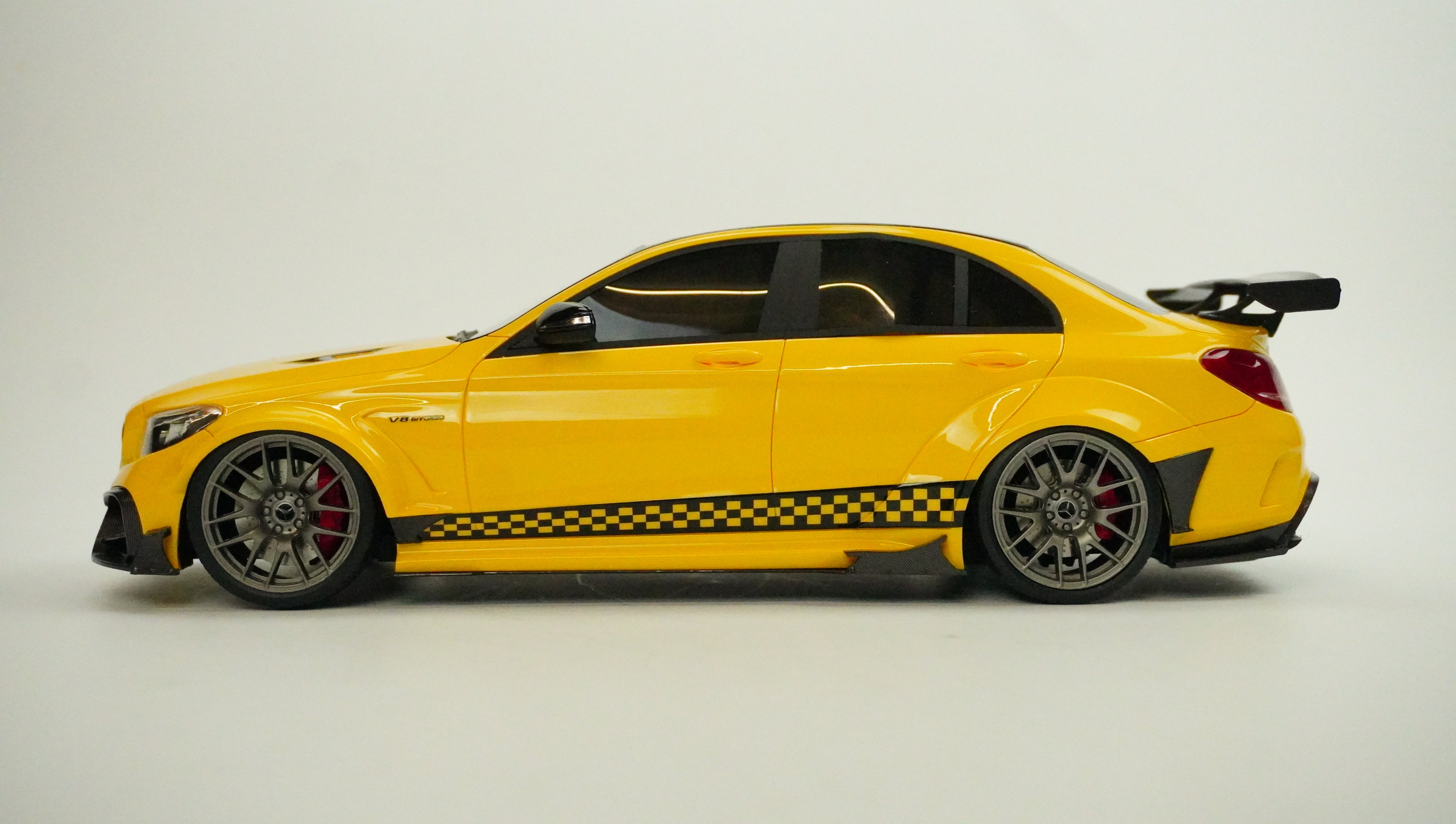 Mercedes C63S DarwinPRO MTC (Window Damage) 1:18