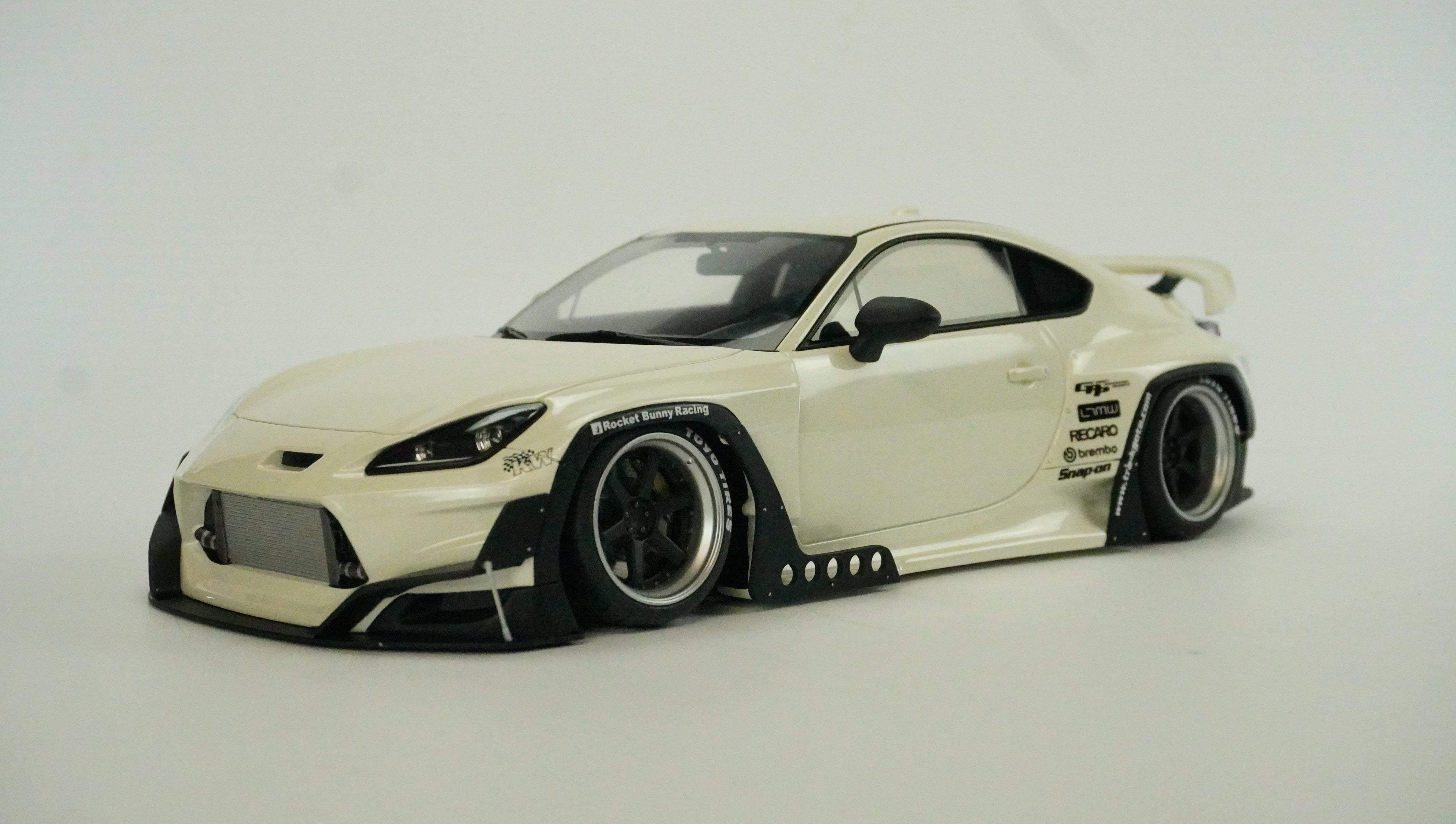 Toyota GR 86 Pandem Coupé Limited 1:18