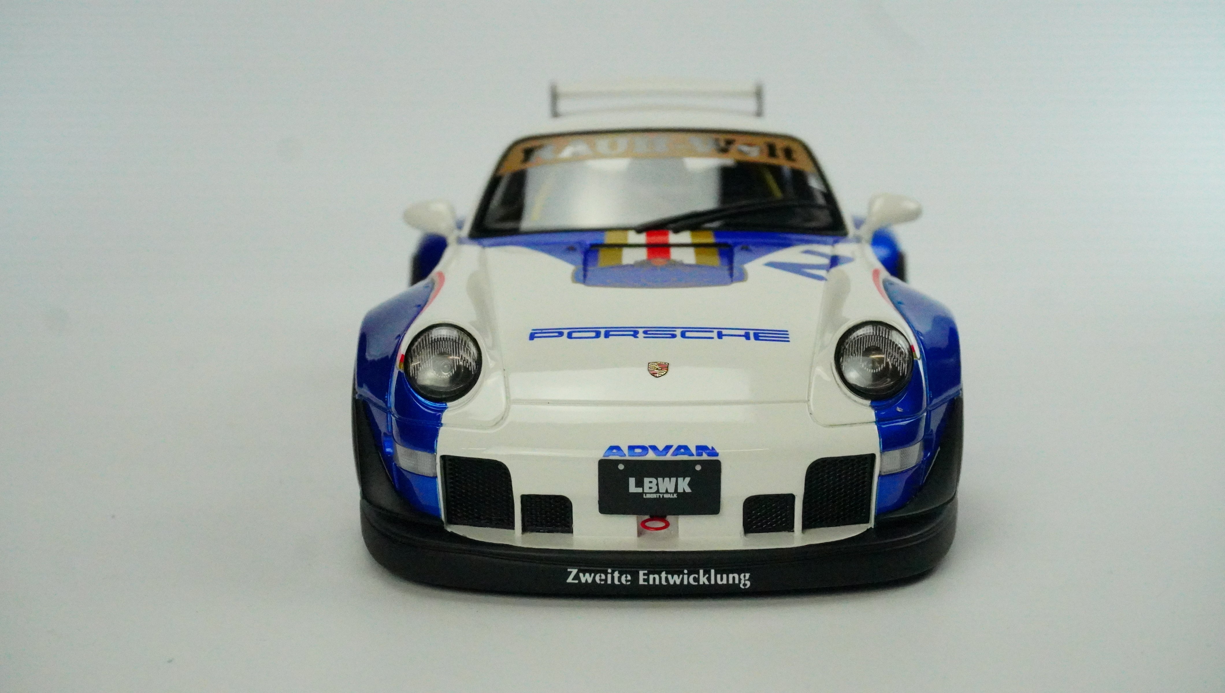 Porsche RWB X Liberty Walk R-Nr.2 Limited 1:18