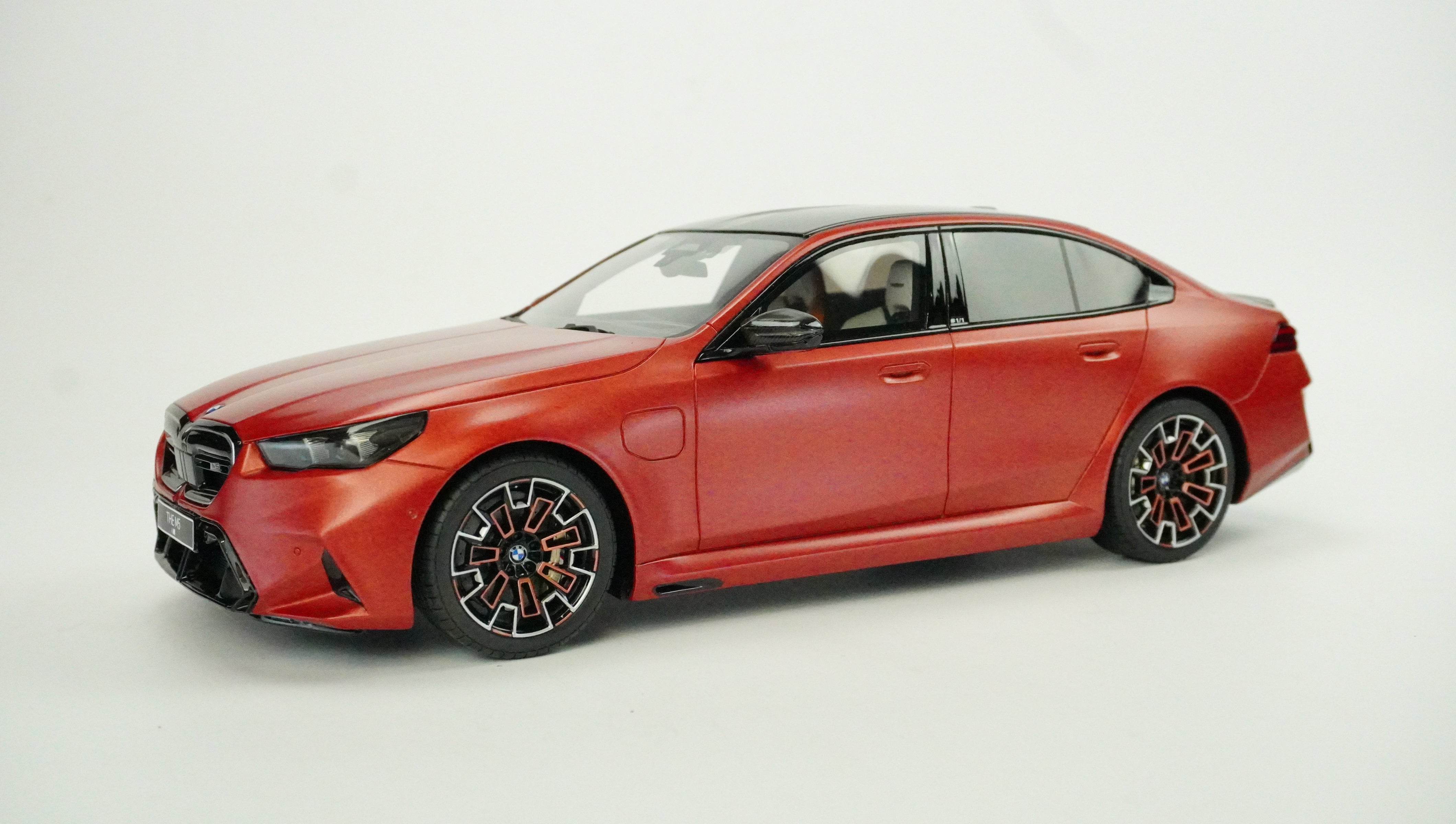 BMW M5 (G90) Limited 1:18