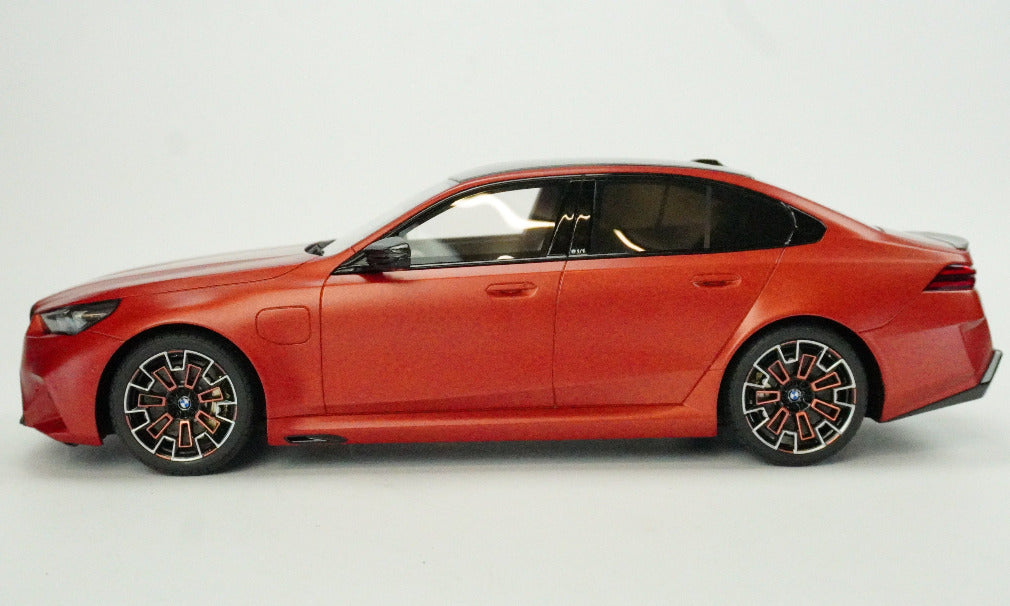 BMW M5 (G90) Limited 1:18