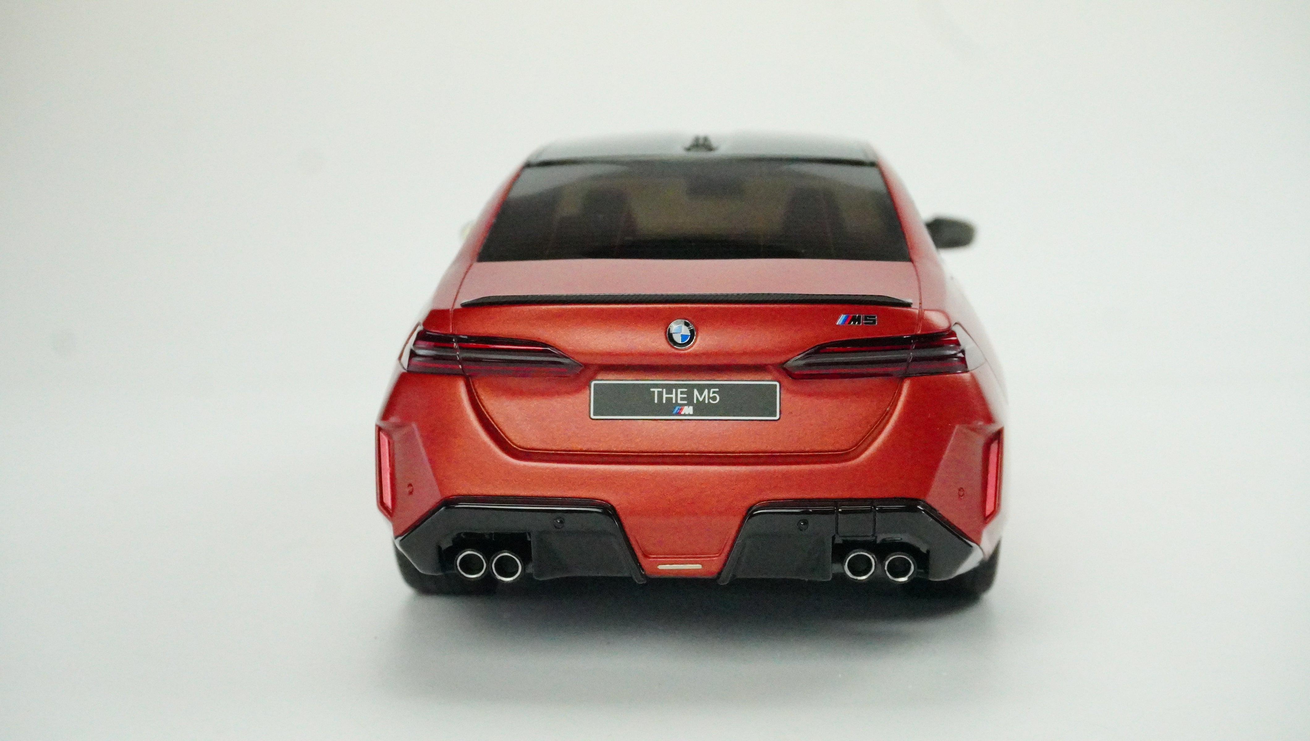 BMW M5 (G90) Limited 1:18
