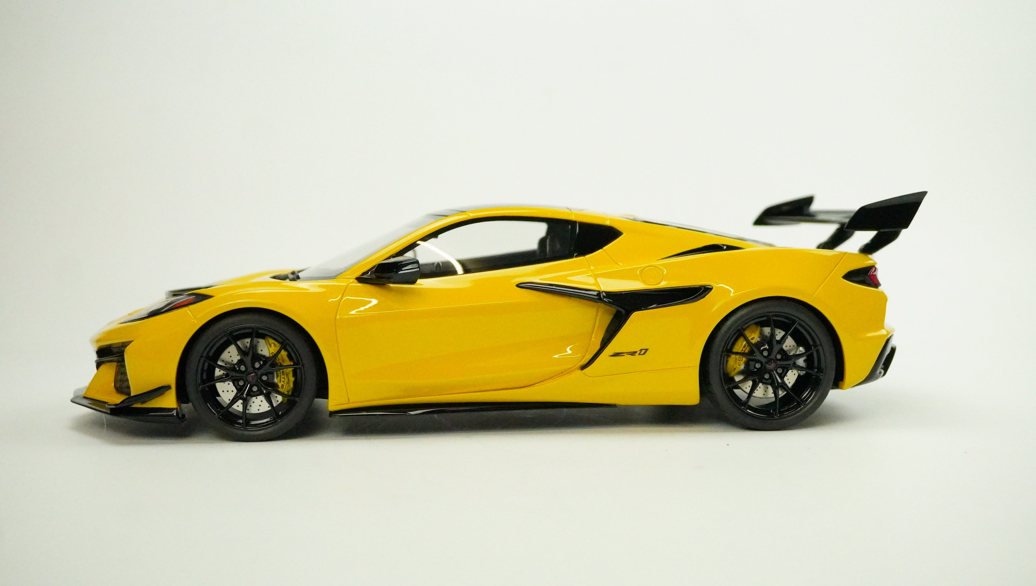 Chevrolet Corvette C8 ZR1 Coupé Limited 2020 1:18