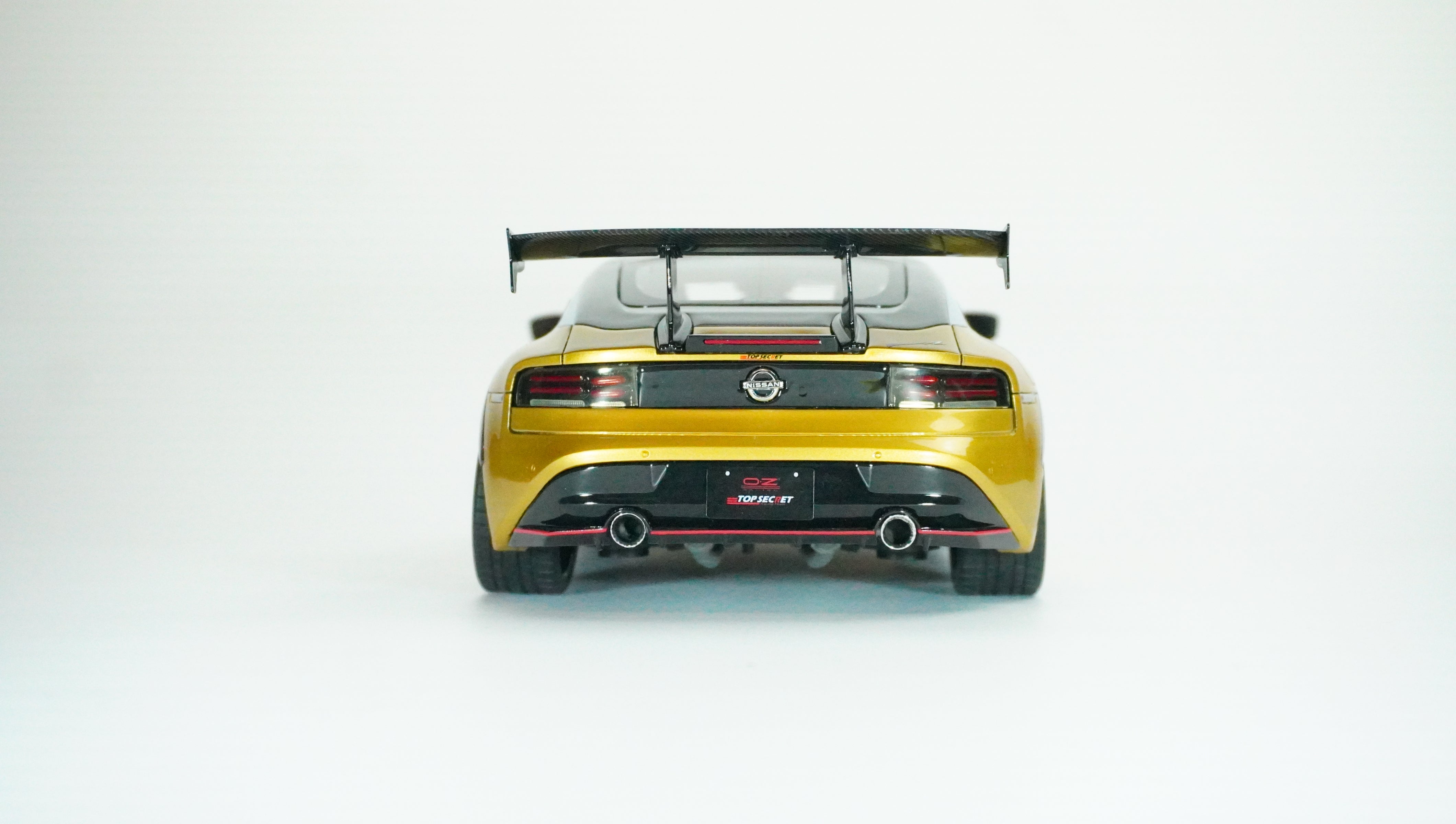 Nissan Top Secret Fairlady Z (RZ34) 1:18