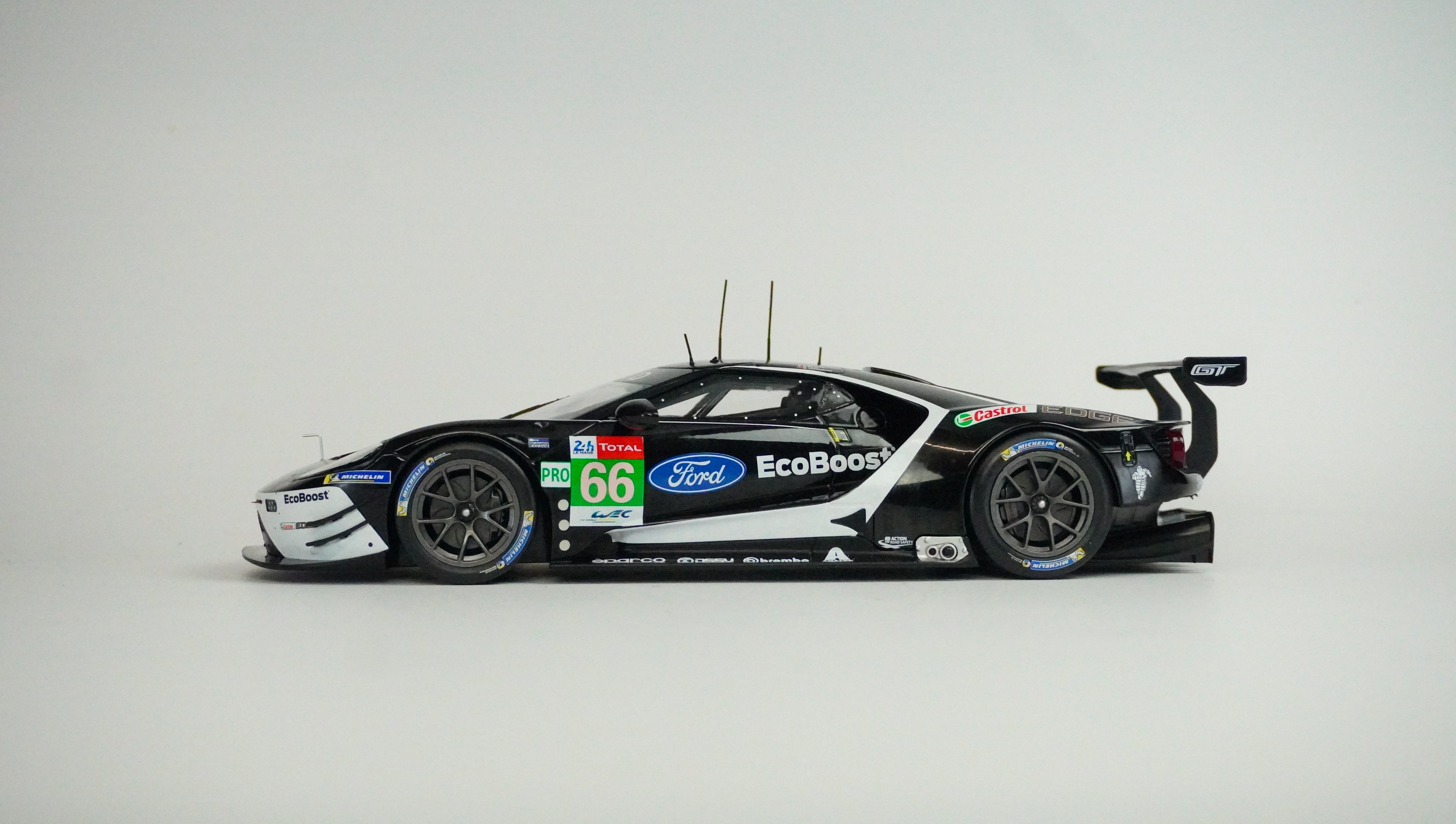 Ford GT Racing No. 66 2019 Limited 1:18
