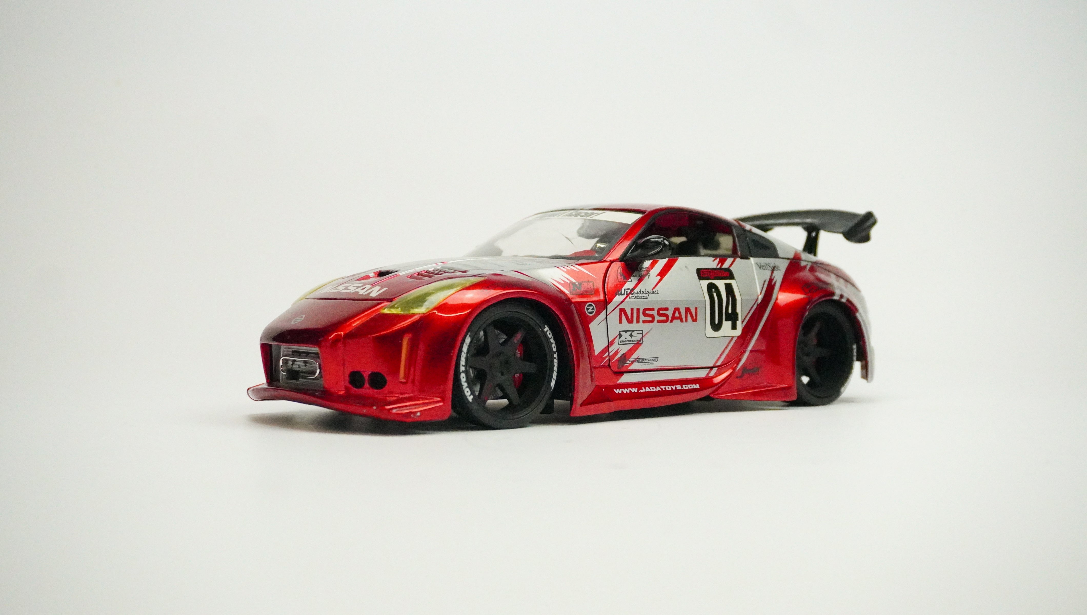 Nissan 3 5OZ Racing Nr.04 (ohne Box) 1:18