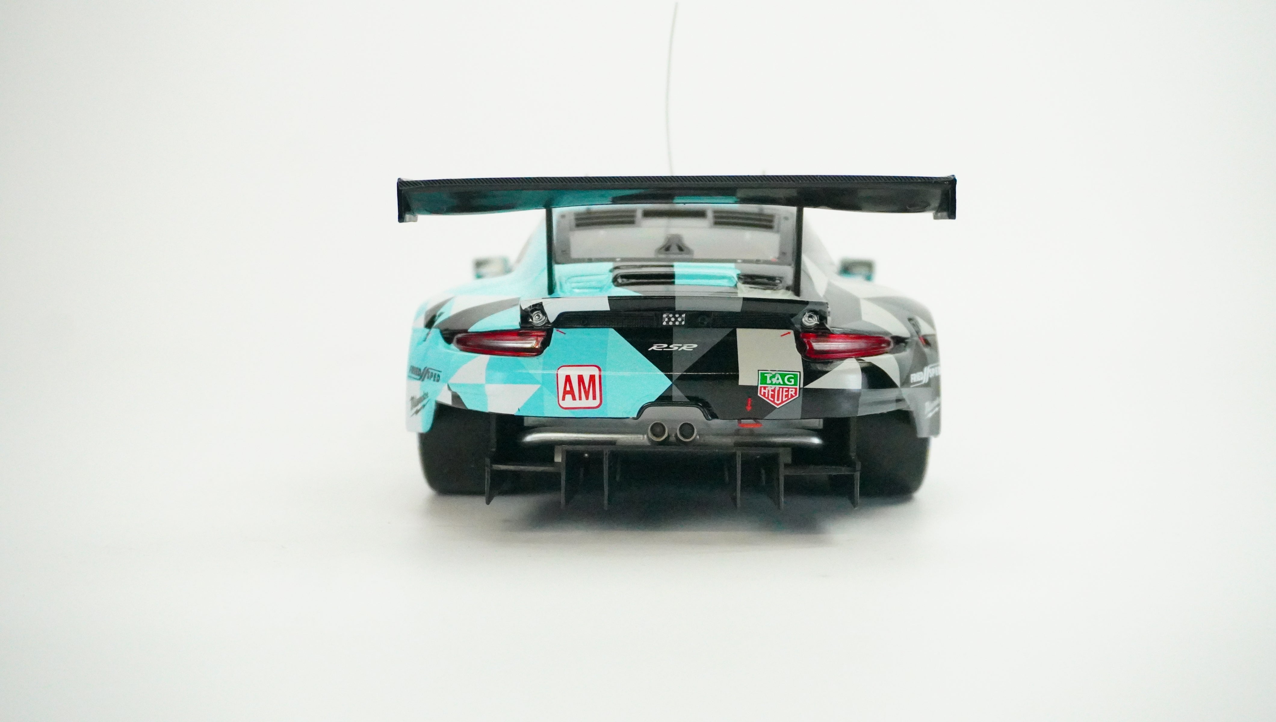 Porsche 911 RSR Racing #77 1:18