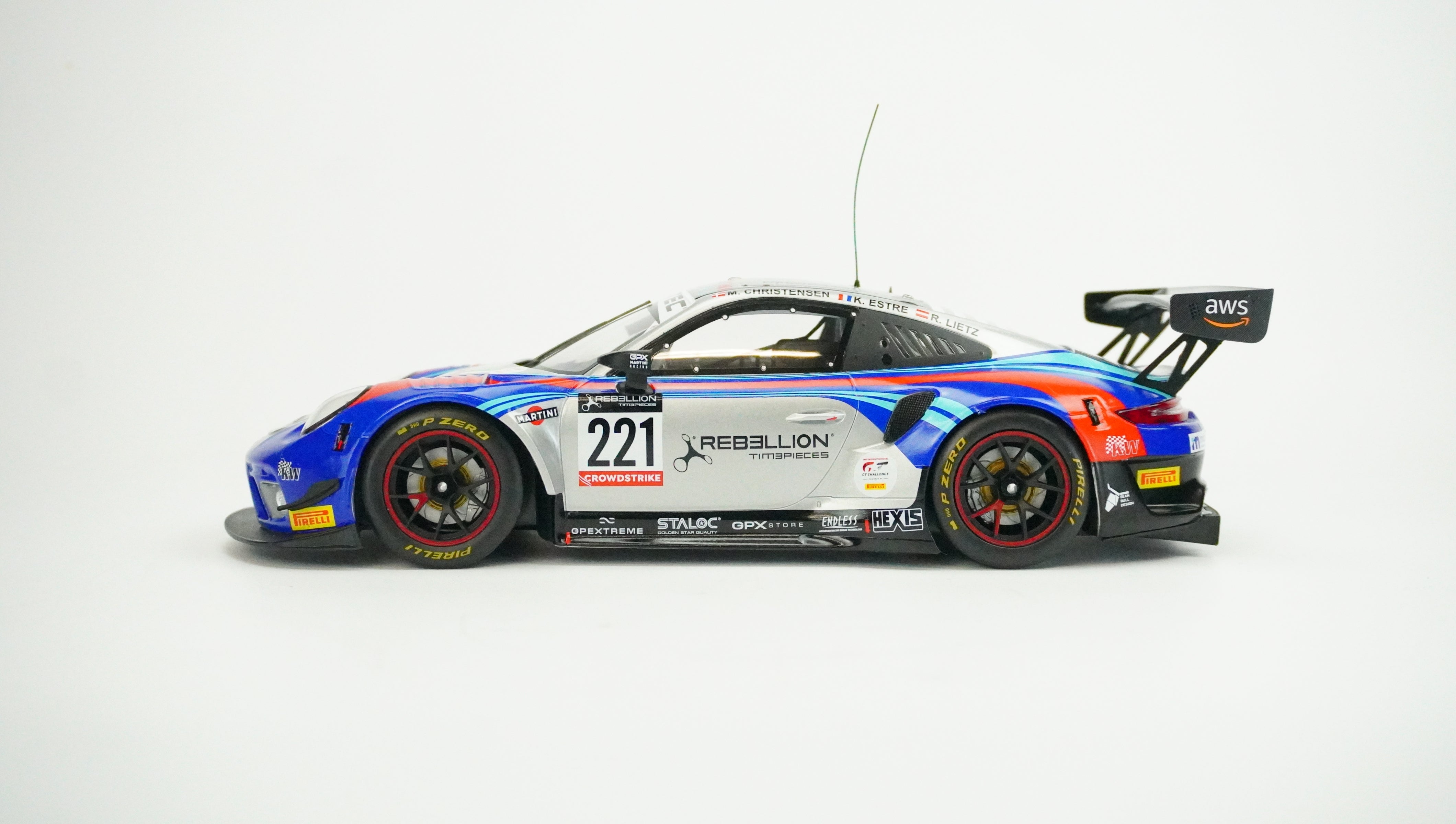 Porsche 911 GT3 Racing No. 221 1:18
