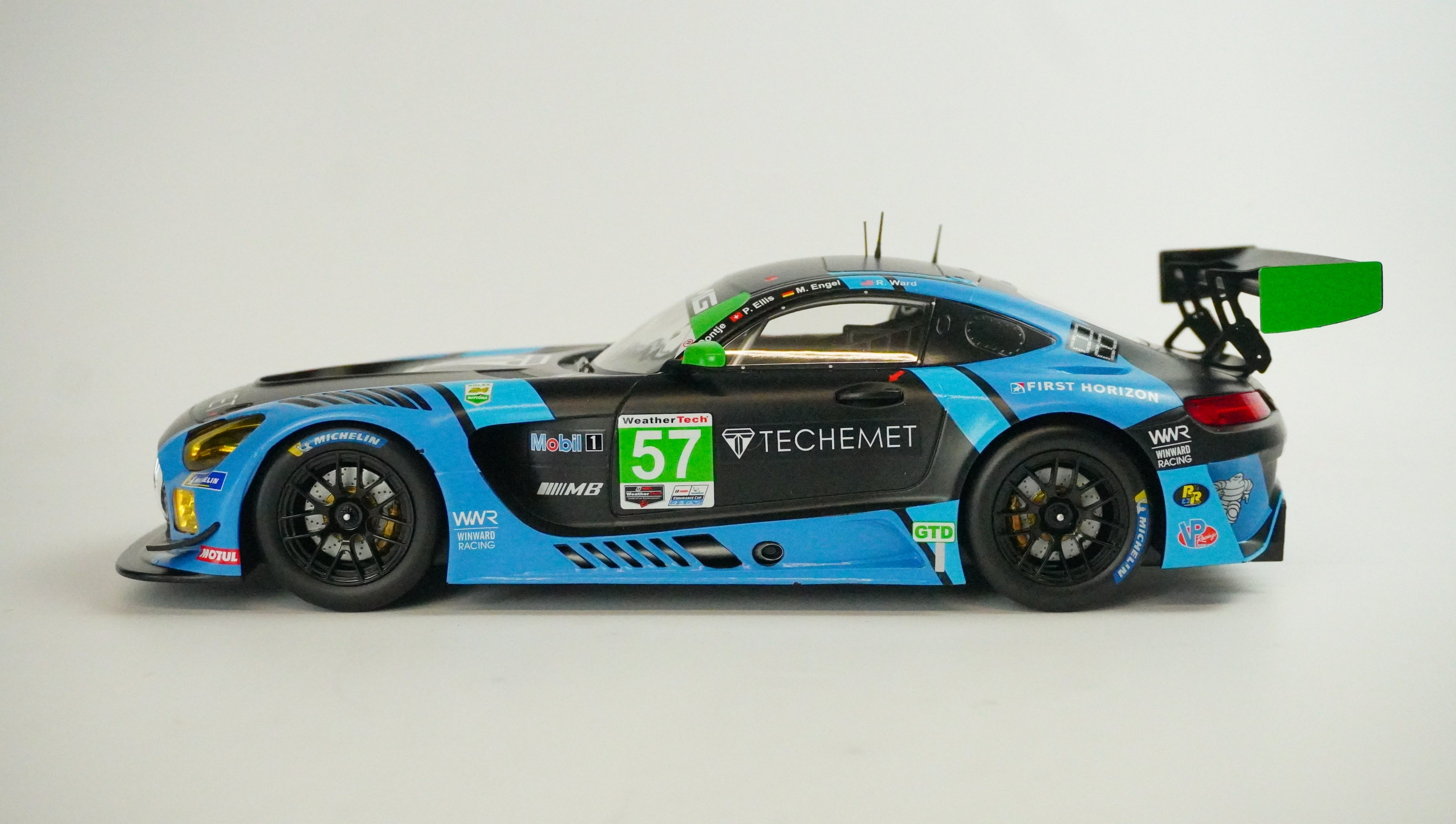 Mercedes Benz AMG GT3 Racing No. 57 2021 1:18