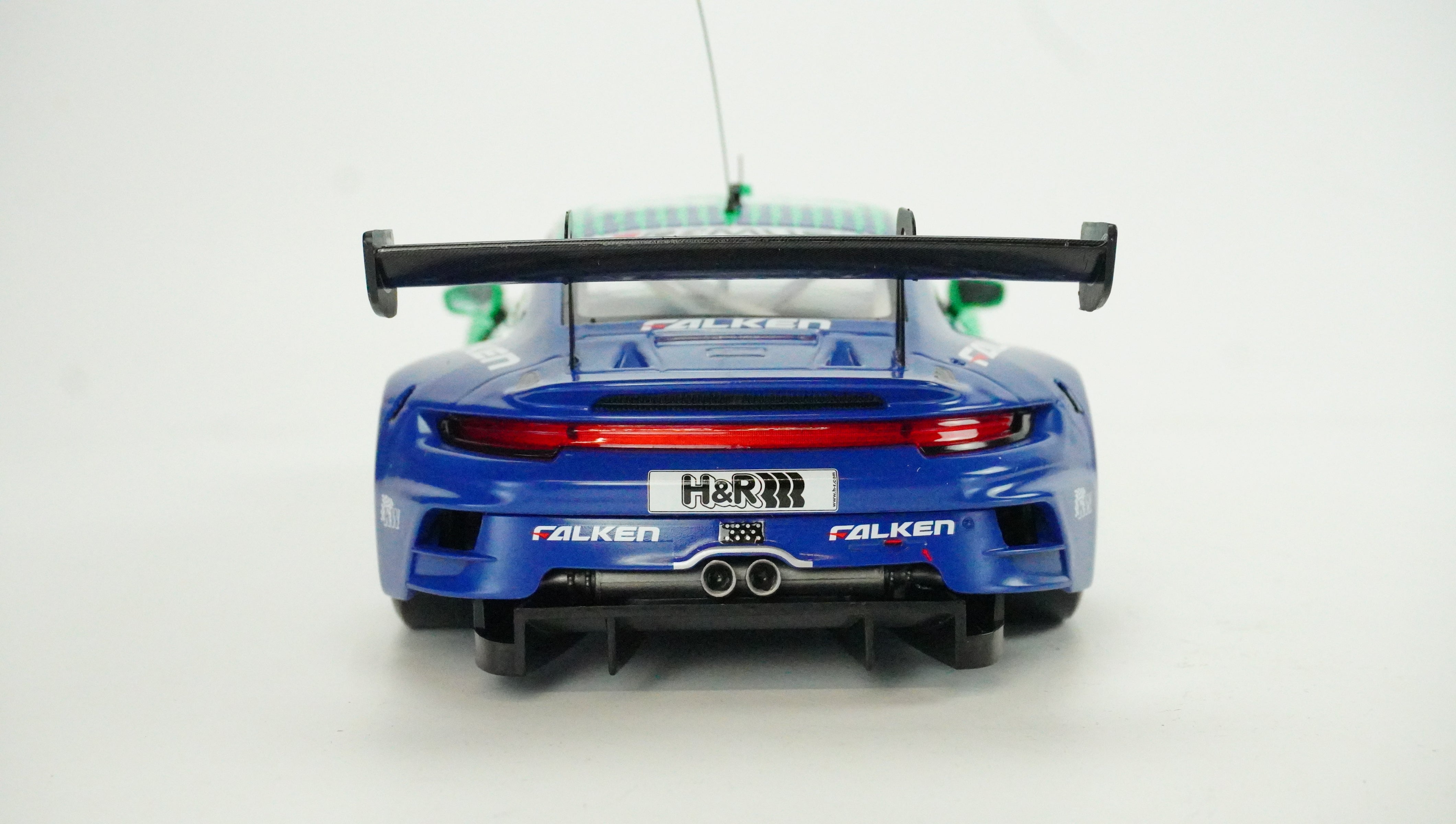 Porsche 911 (992) GT3 R-Nr.33 Limited 1:18