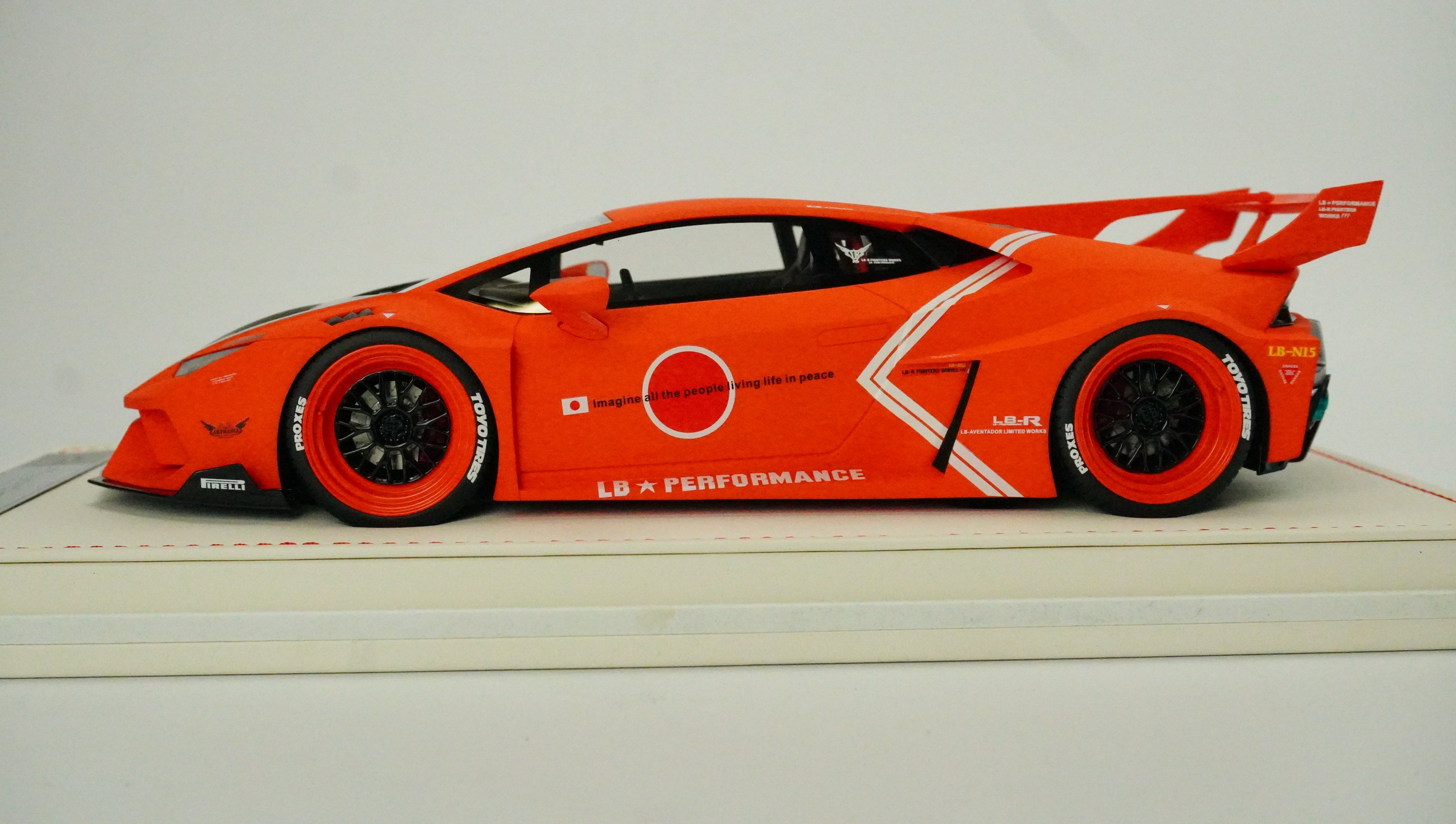 Lamborghini Huracan GT KBW Limited (incl. Showcase) 1:18