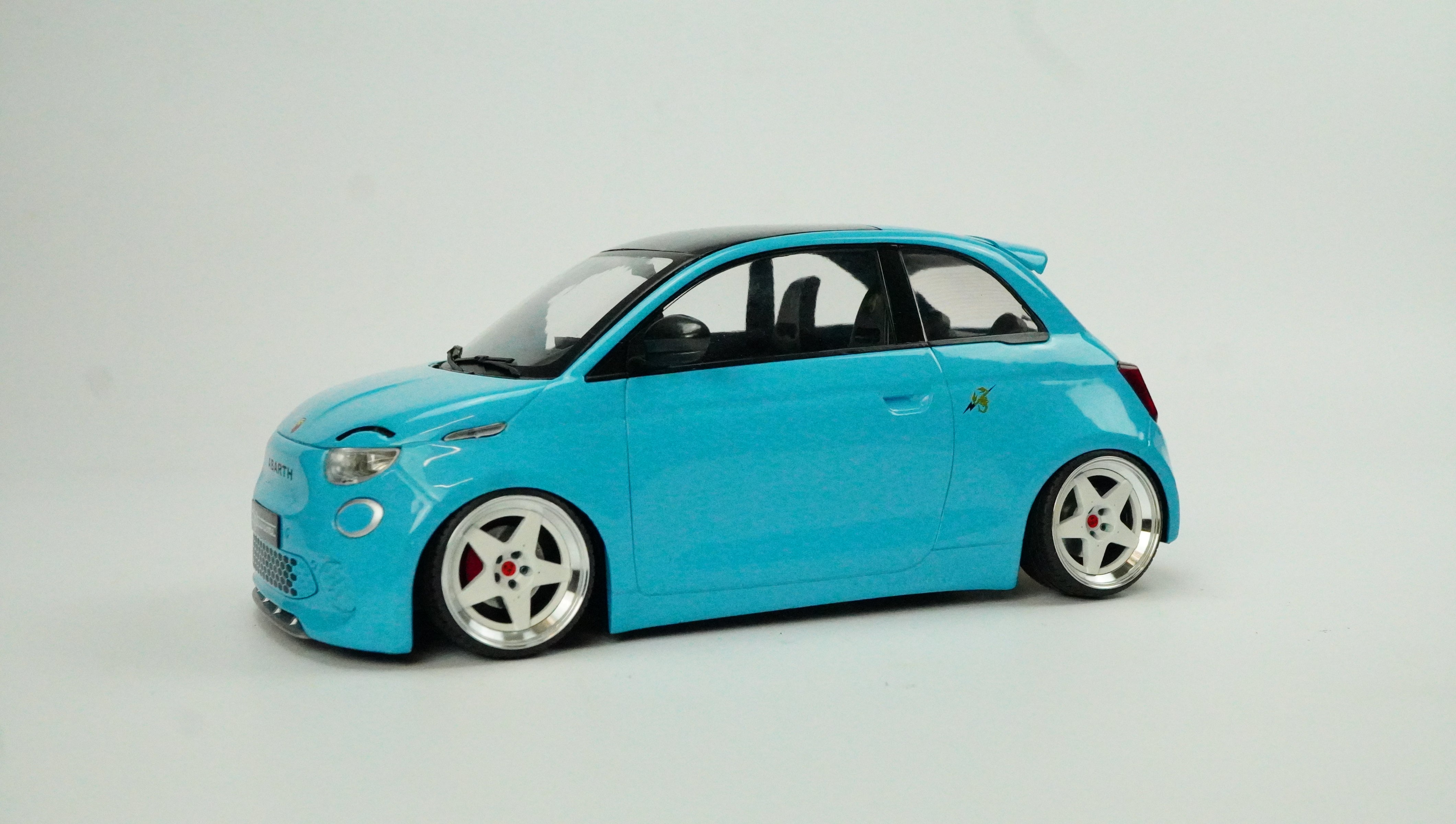 Fiat Abarth 500e (Umbau) Rärität 2024 1:18