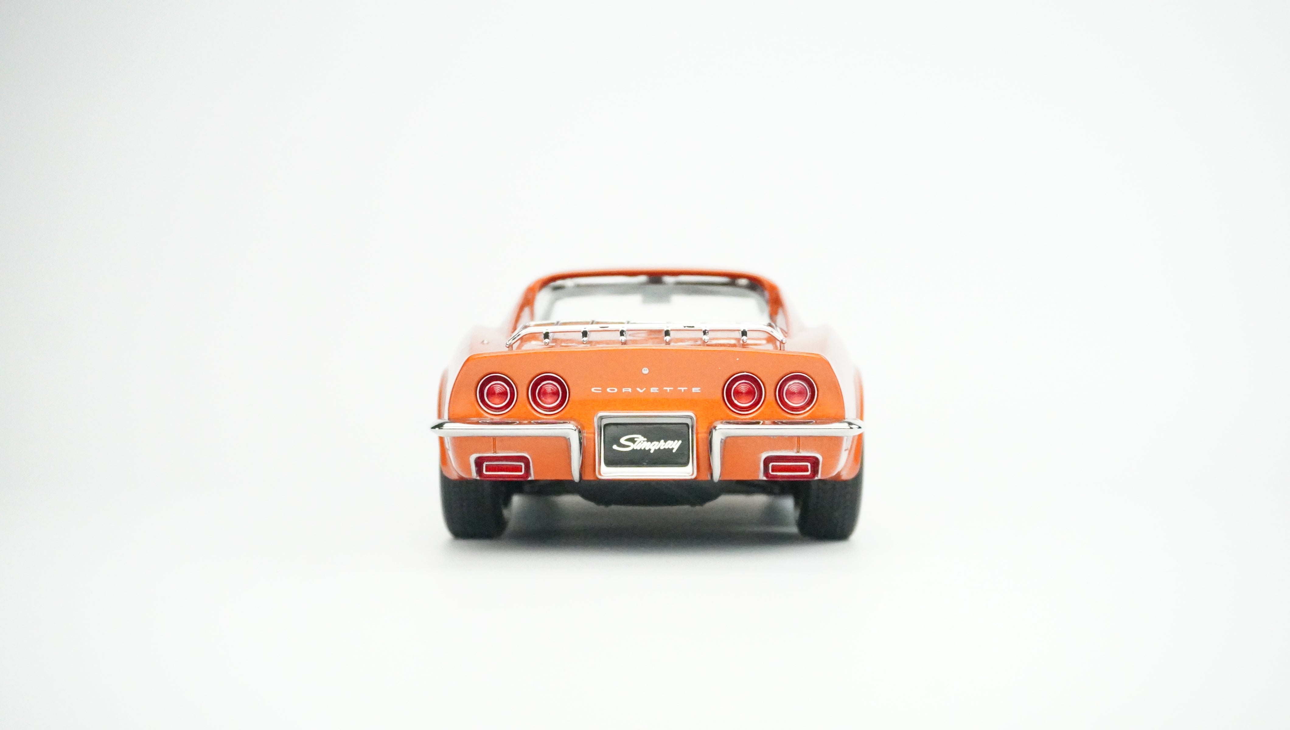Chevrolet Corvette C3 Targa 1972 1:18