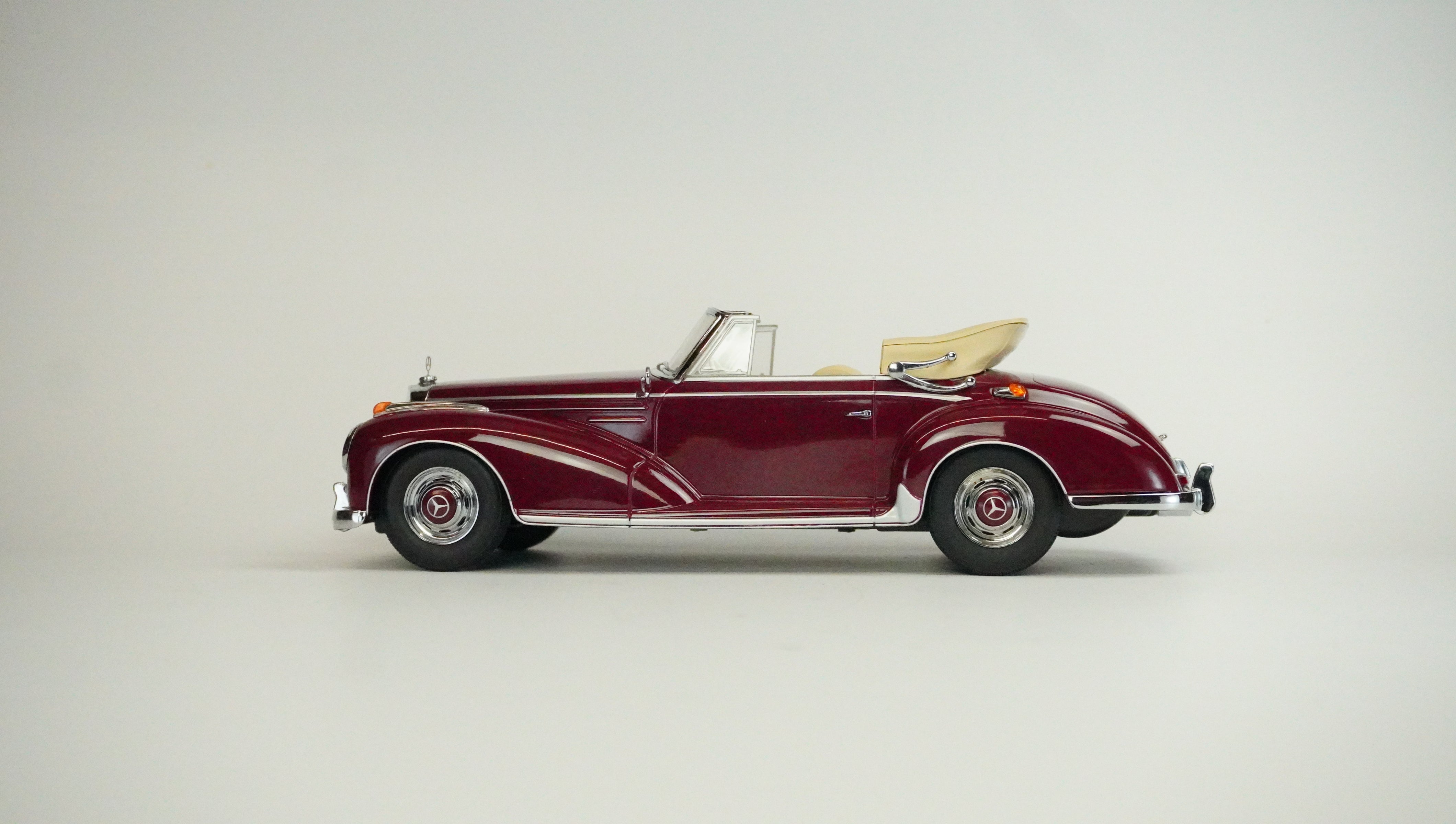 Mercedes Benz 300 SC Cabrio 1:18