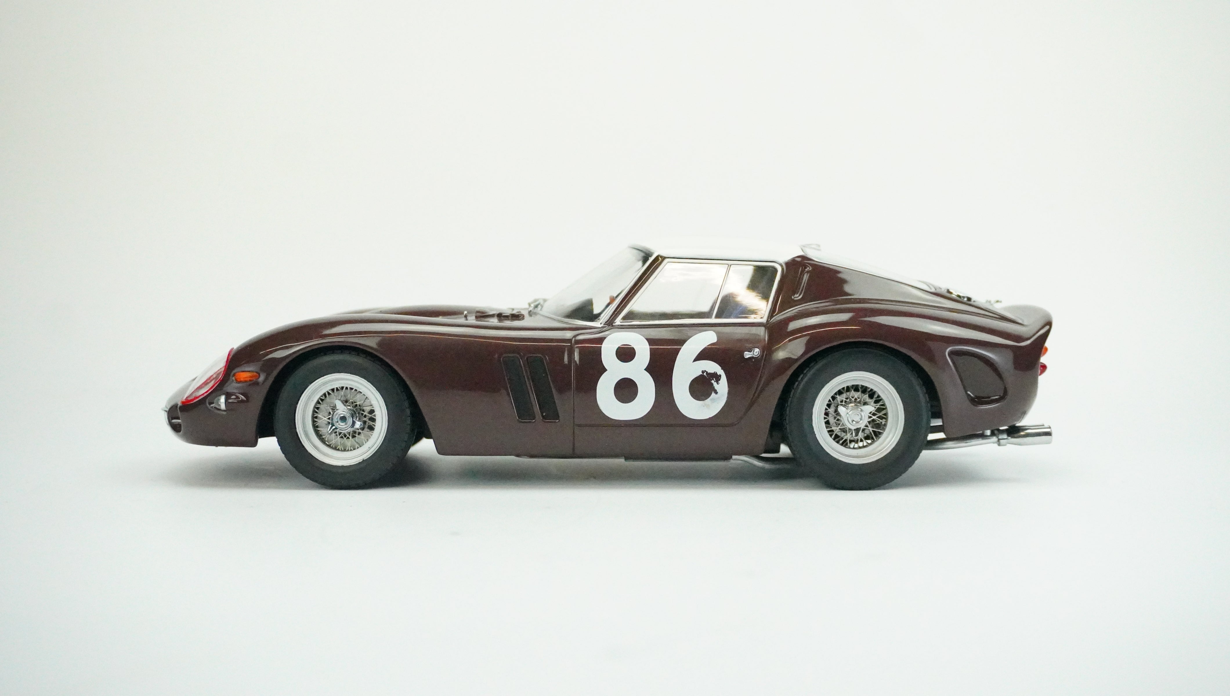 Ferrari 250 GTO Nr.86 (ohne Box) 1:18