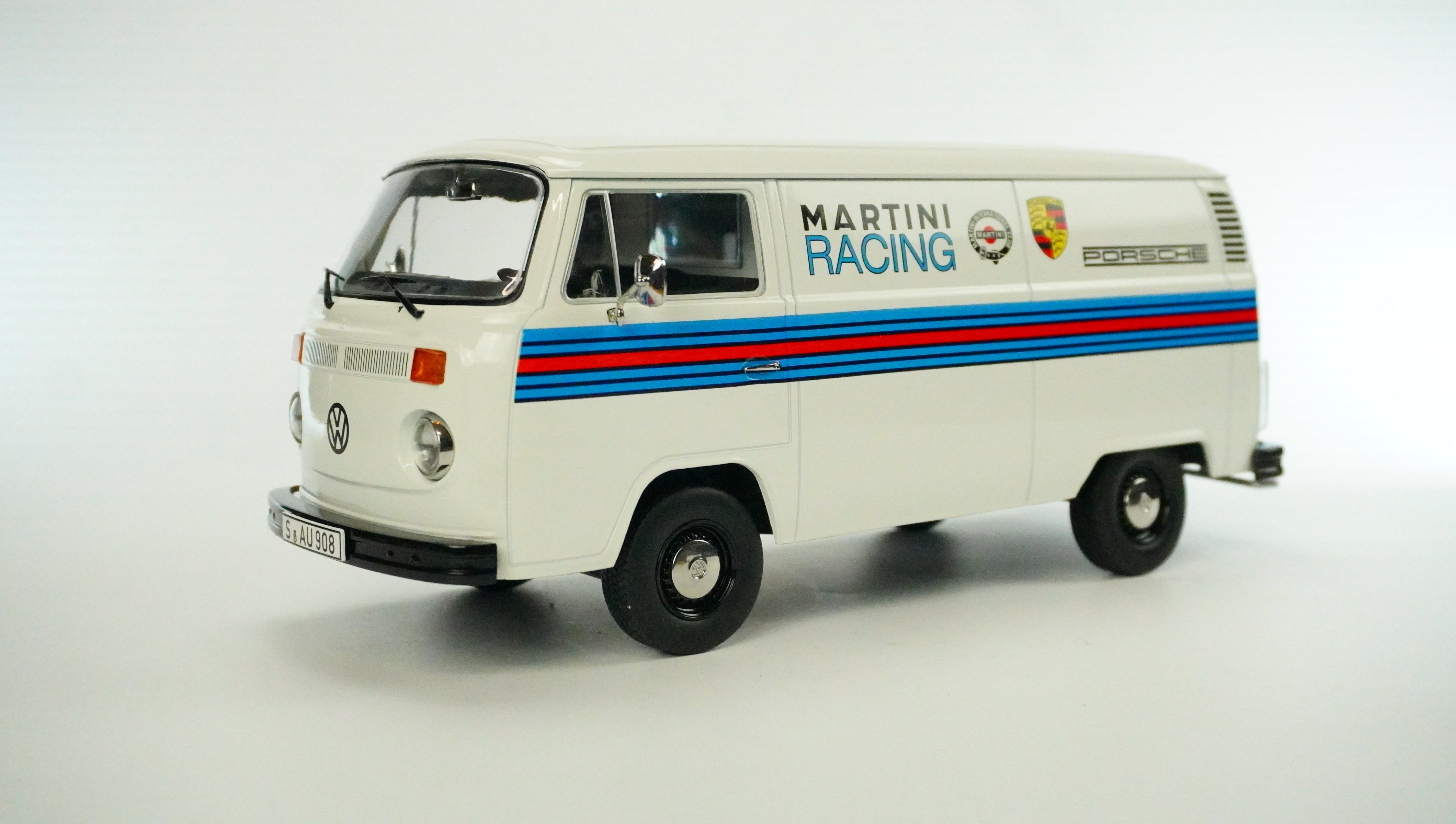 VW Golf T2b Transporter Martini 1972 1:18