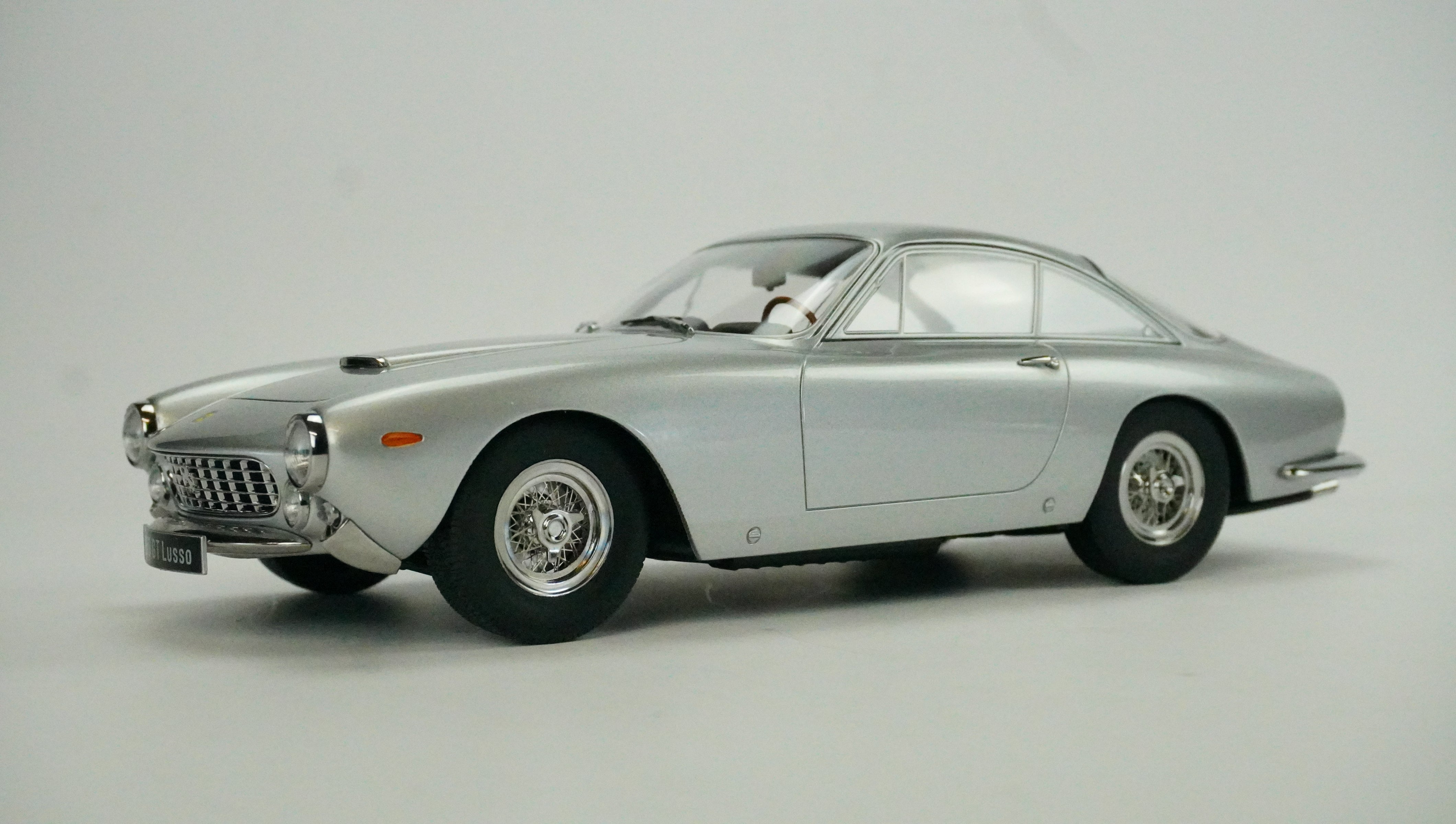 Ferrari 250 GT Lusso 1962 1:18