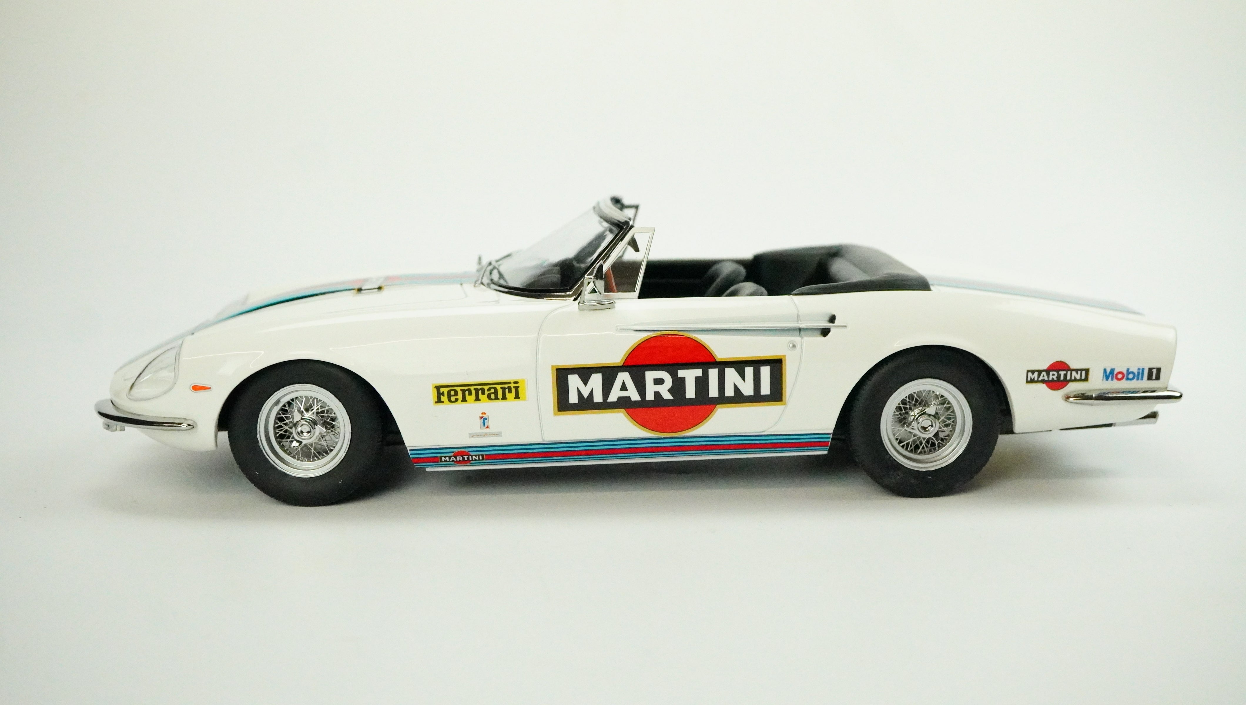 Ferrari 365 California Spyder Martini Rarität 1966 1:18