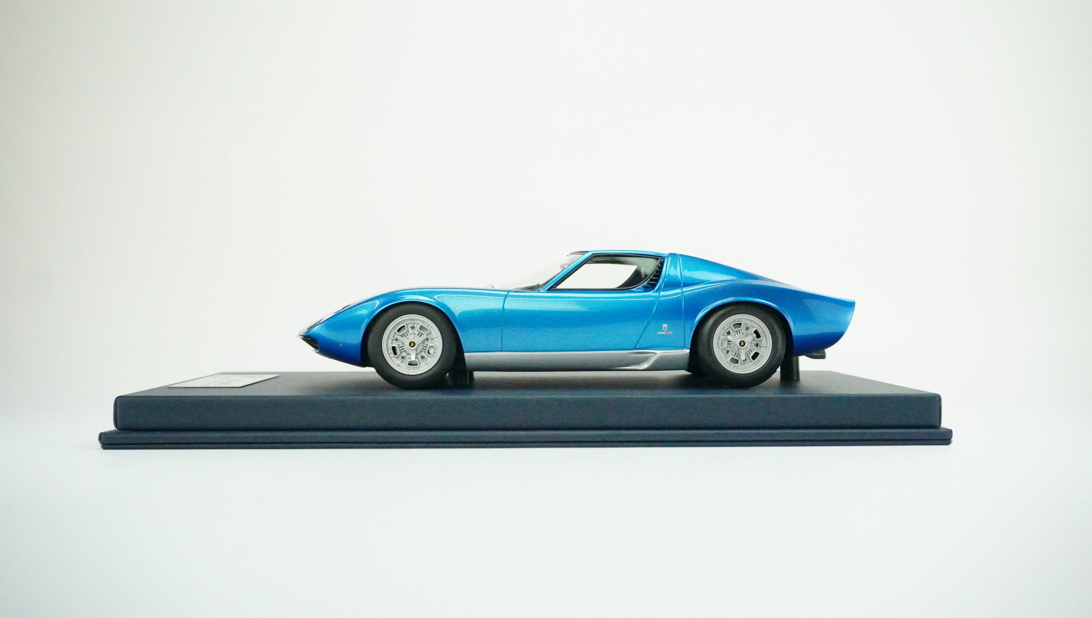 Lamborghini Miura P400 Limited (incl. Showcase) 1966 1:18