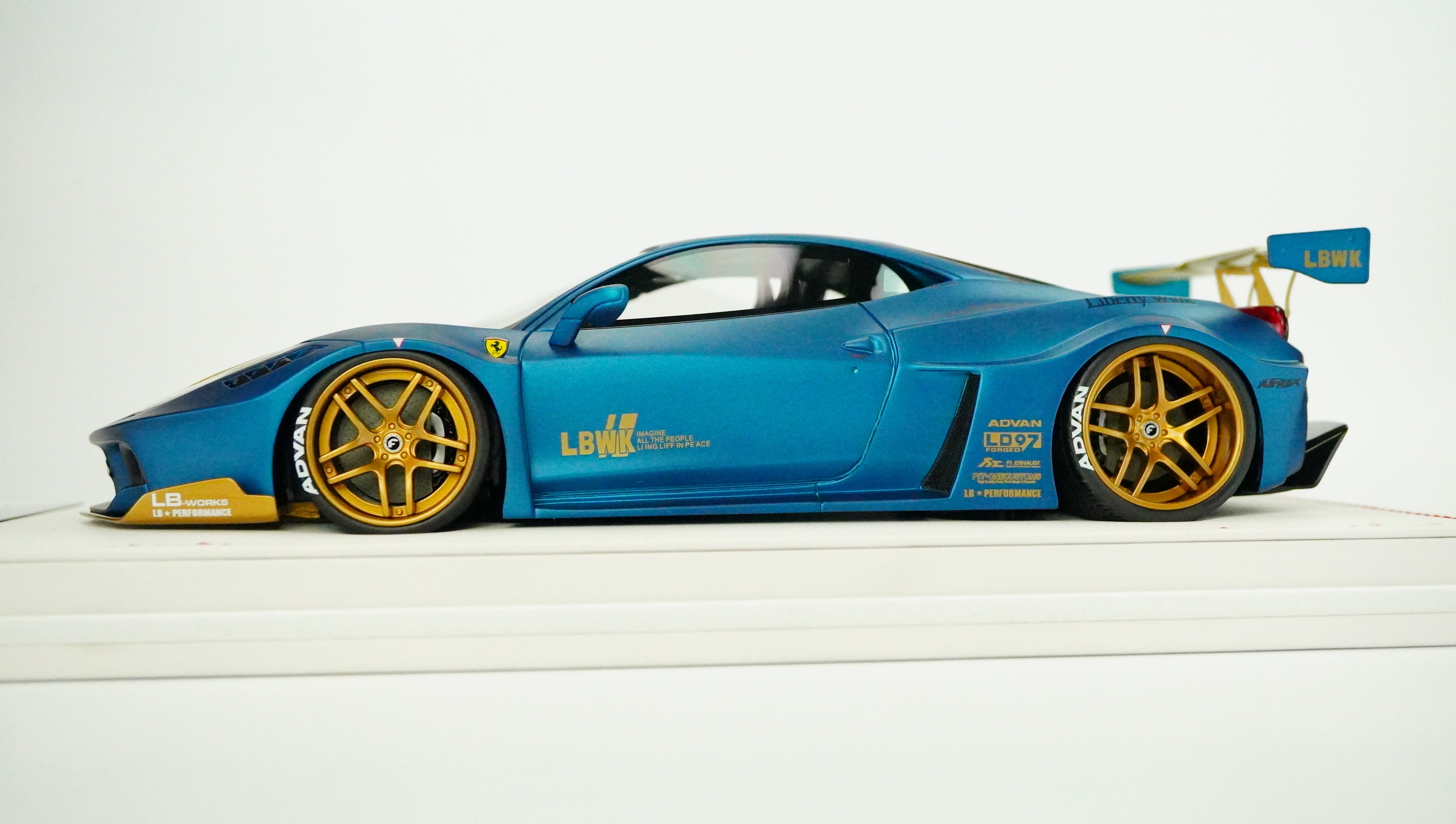 Ferrari 458 GT blau 1:18