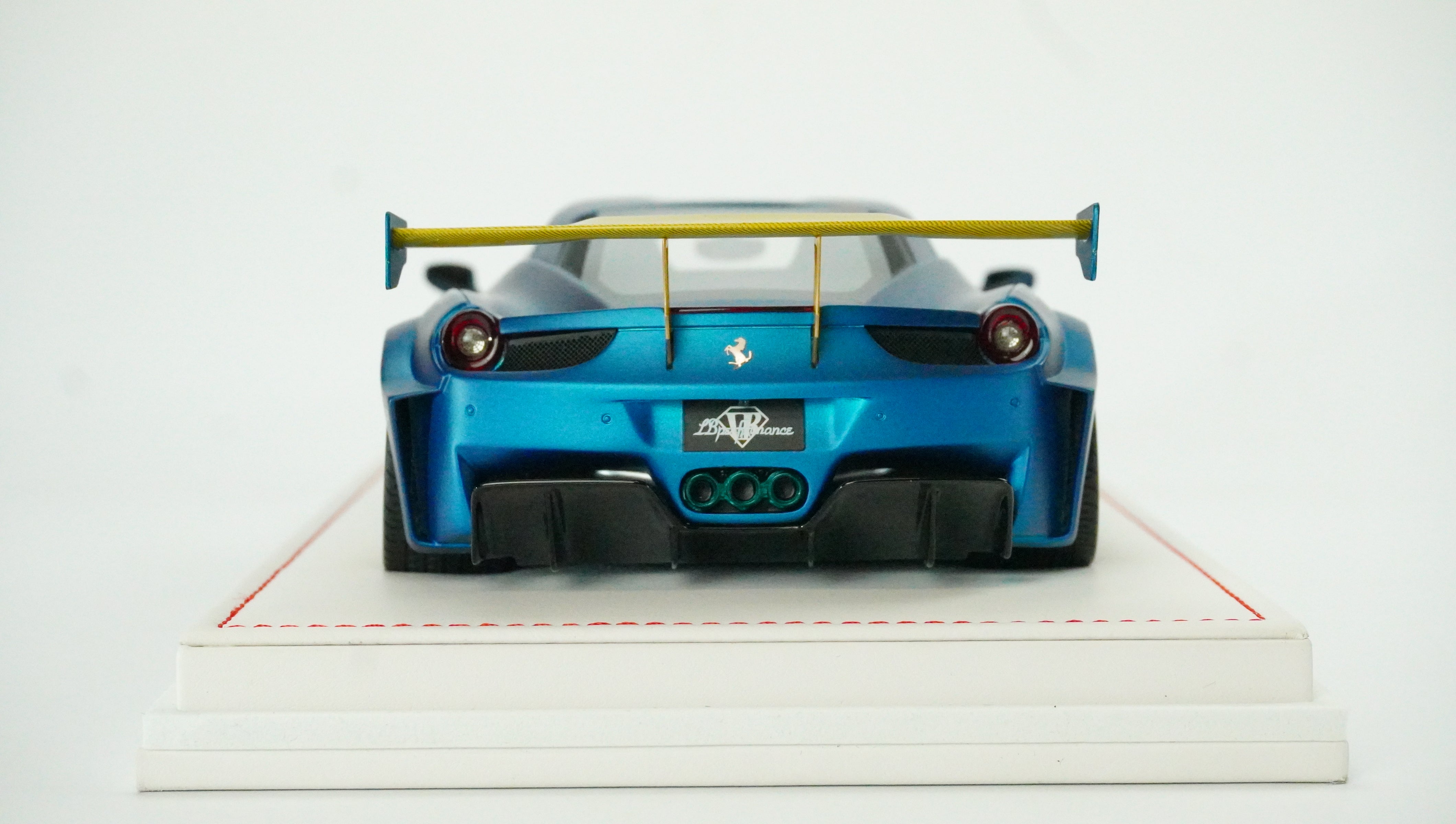 Ferrari 458 GT LBW Performance Limited (incl. Showcase) 1:18
