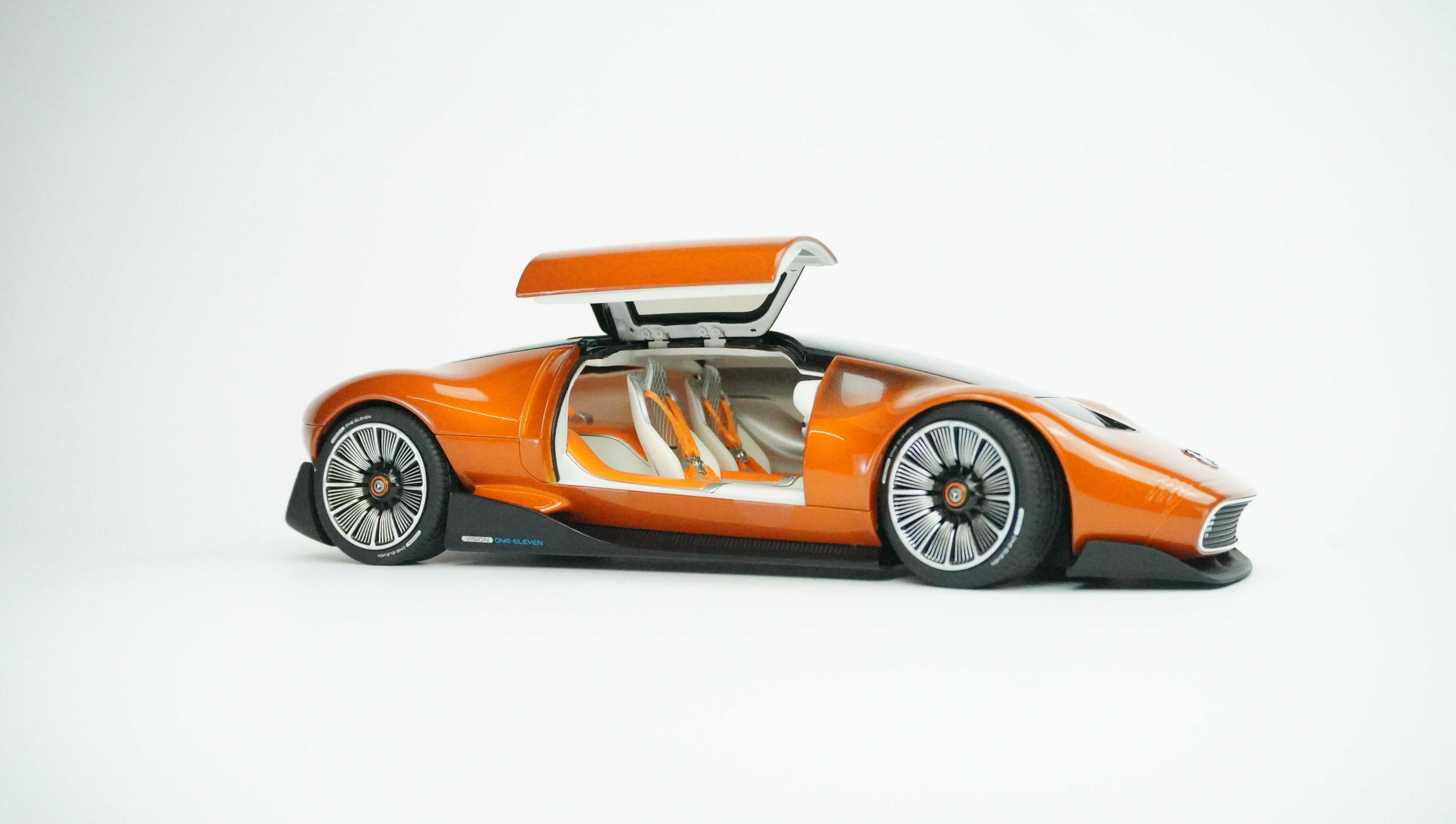 Mercedes Benz Vision One Eleven 1:18