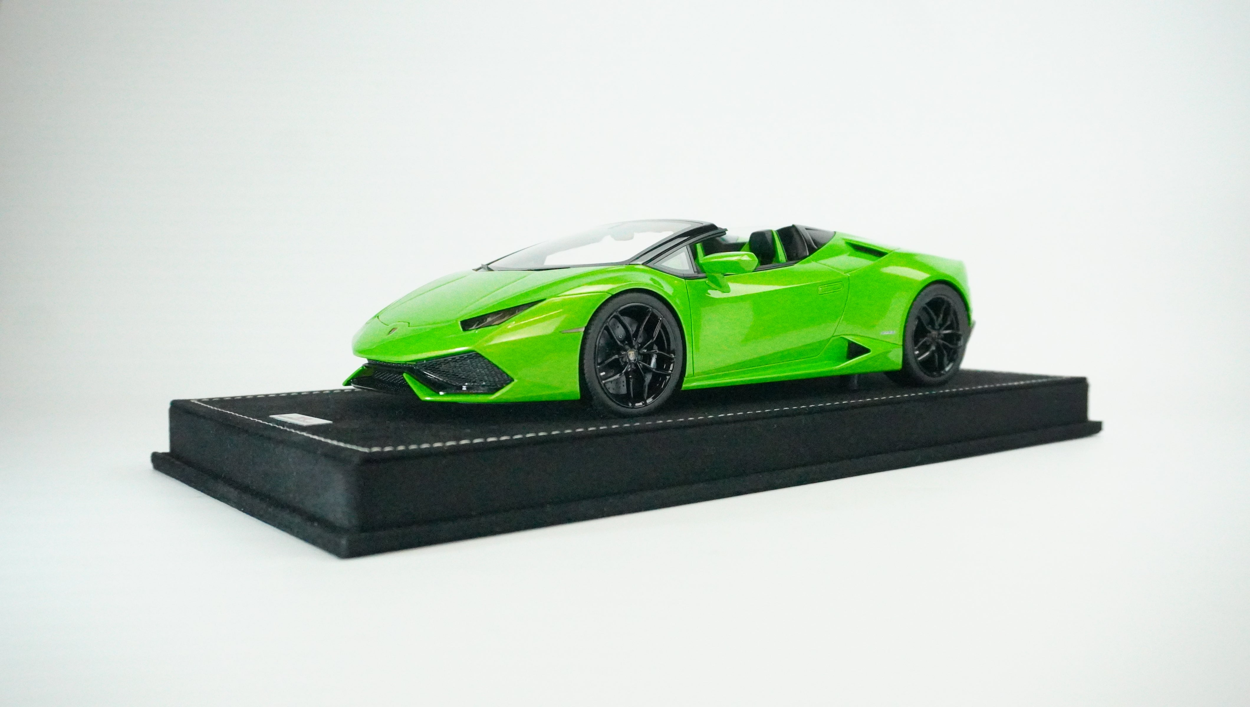 Lamborghini Huracán LP610-4 Limited (incl. Showcase) 2015 1:18