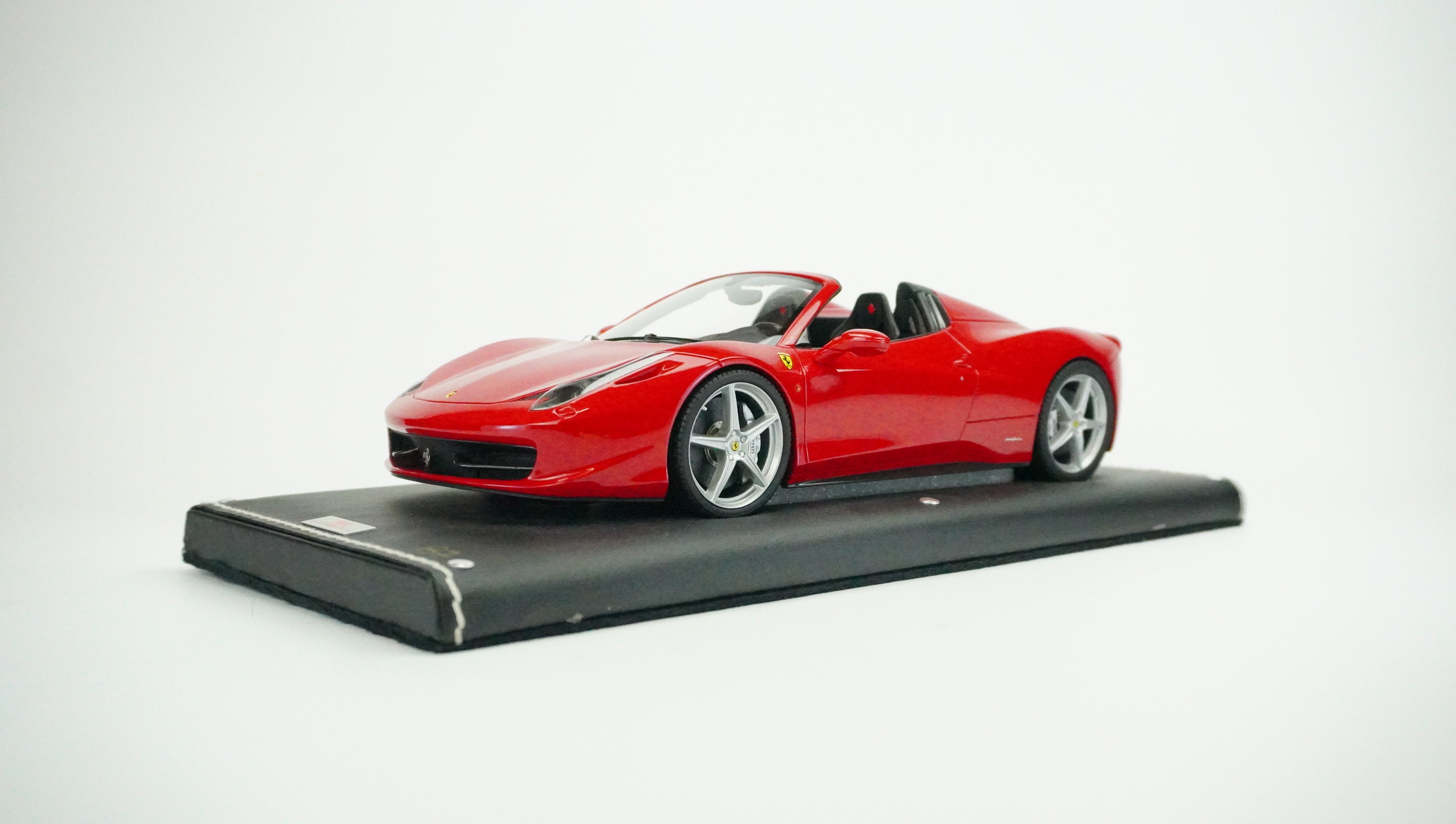 Ferrari 458 Spider Limited 2012 1:18