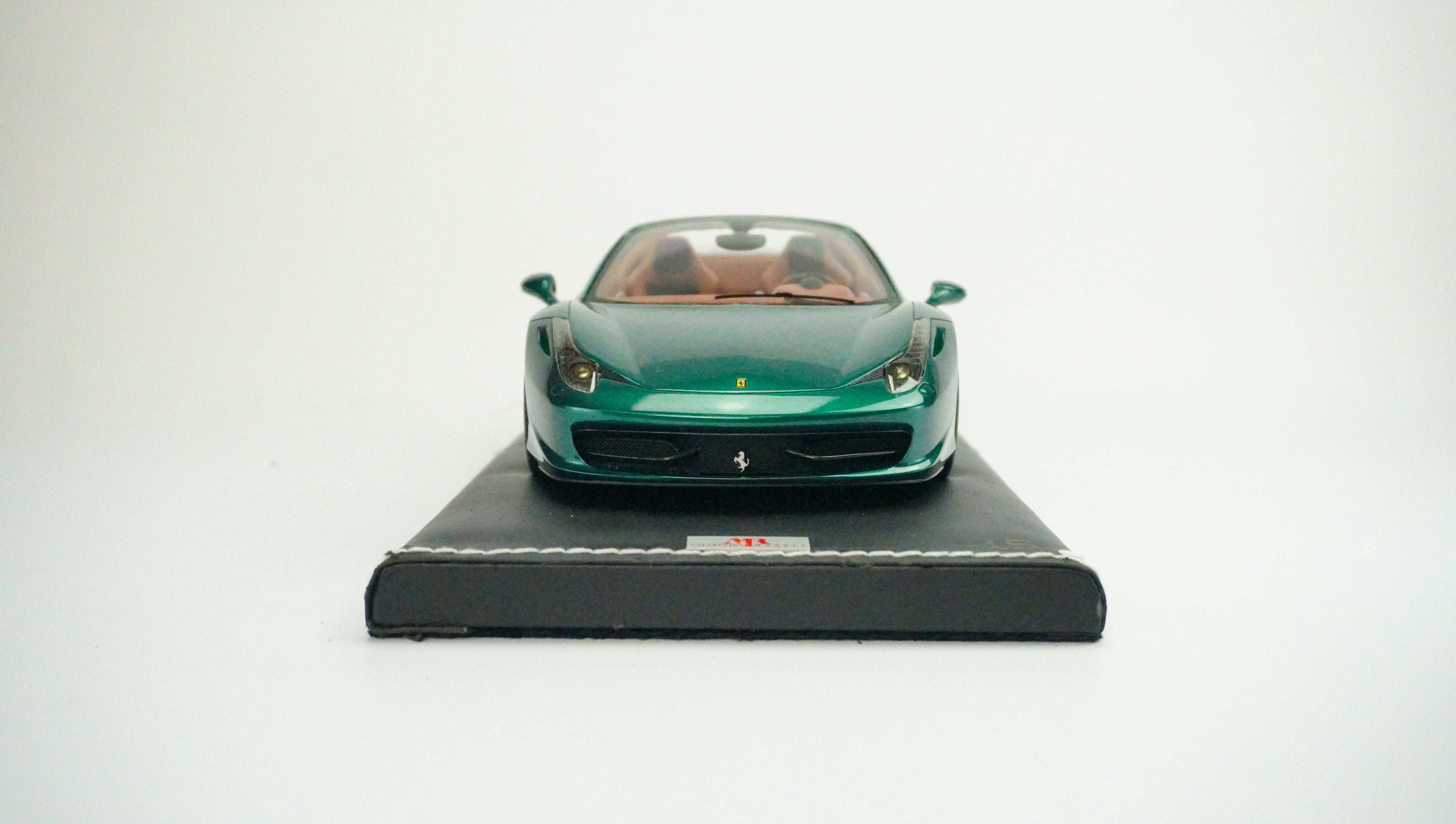 Ferrari 458 Spider Limited (without box) 2012 1:18