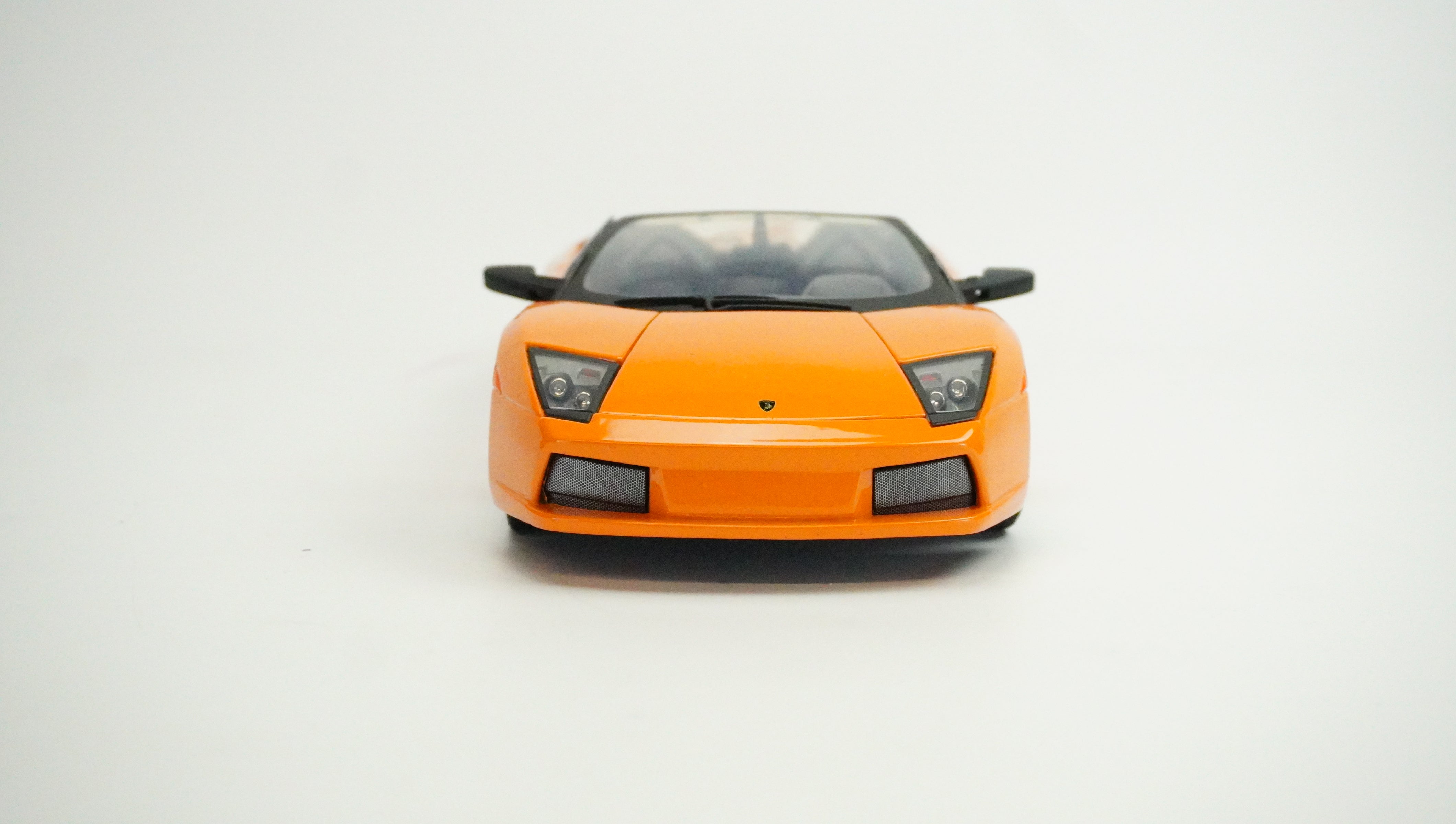 Lamborghini Murcielago Roadster 1:18