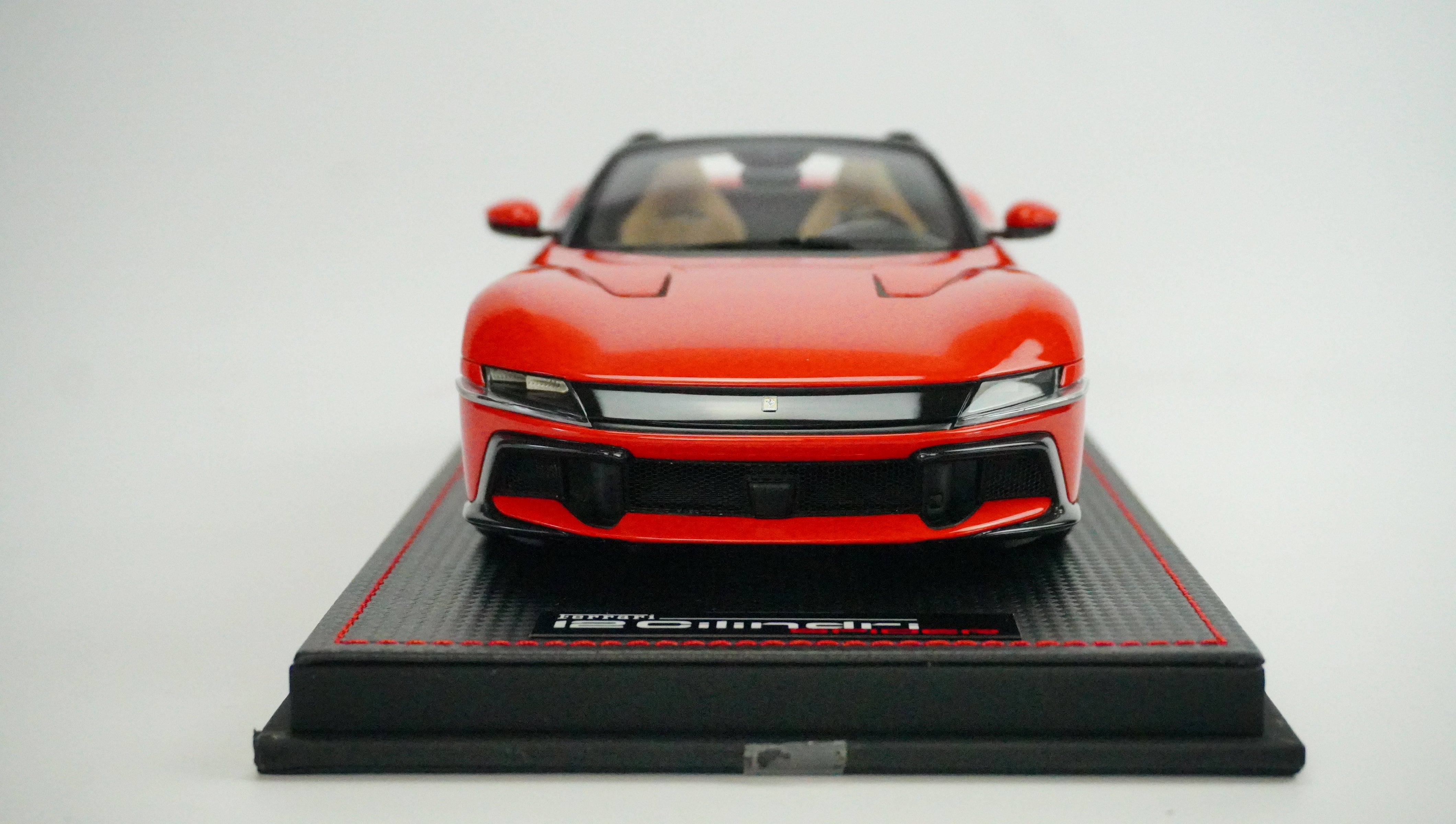 Ferrari 12Cilindri Spider V12 Limited (incl. Showcase) 1:18