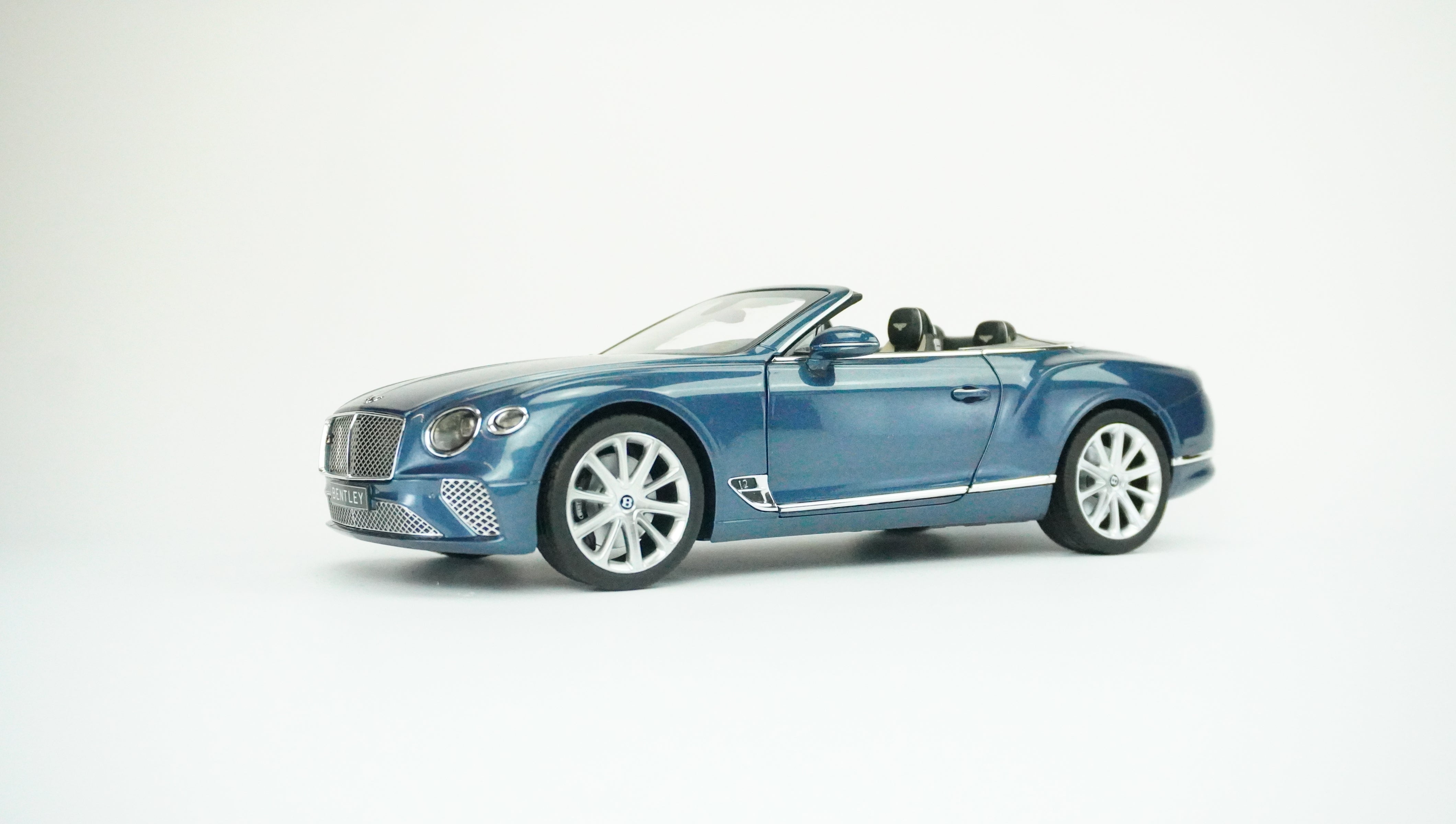 Bentley Continental GT Convertible 1:18
