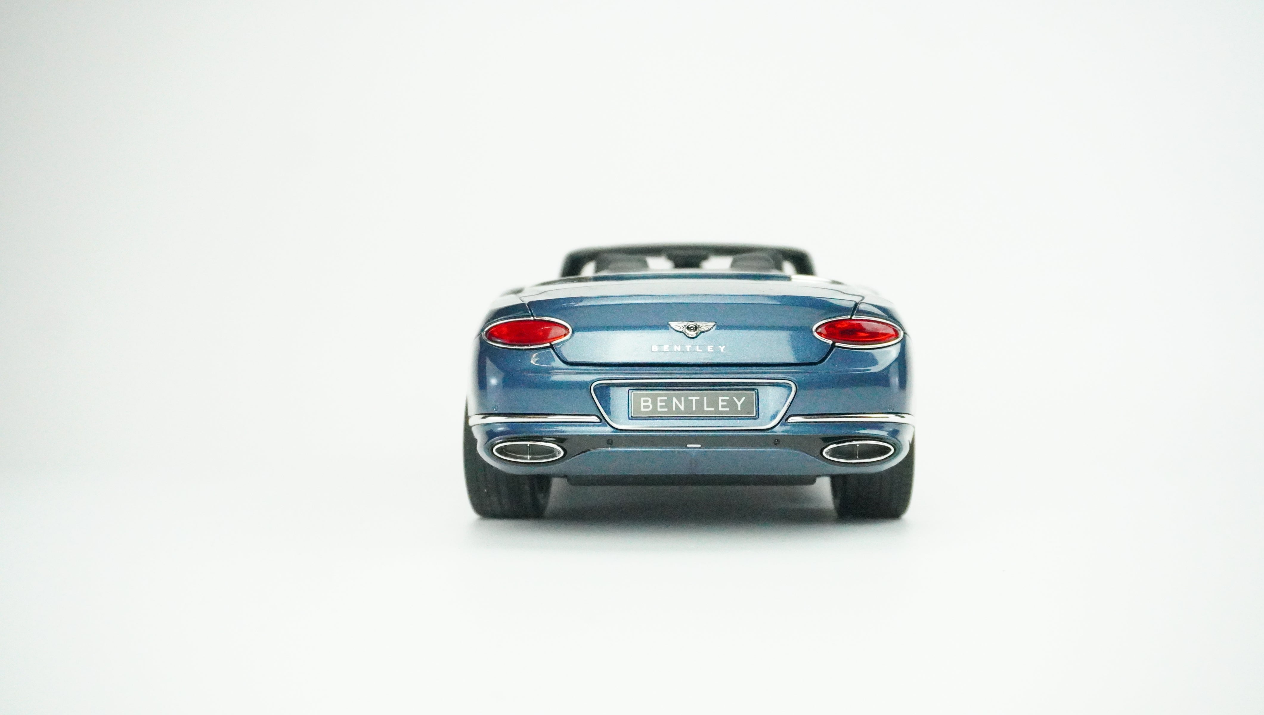 Bentley Continental GT Cabrio 1:18