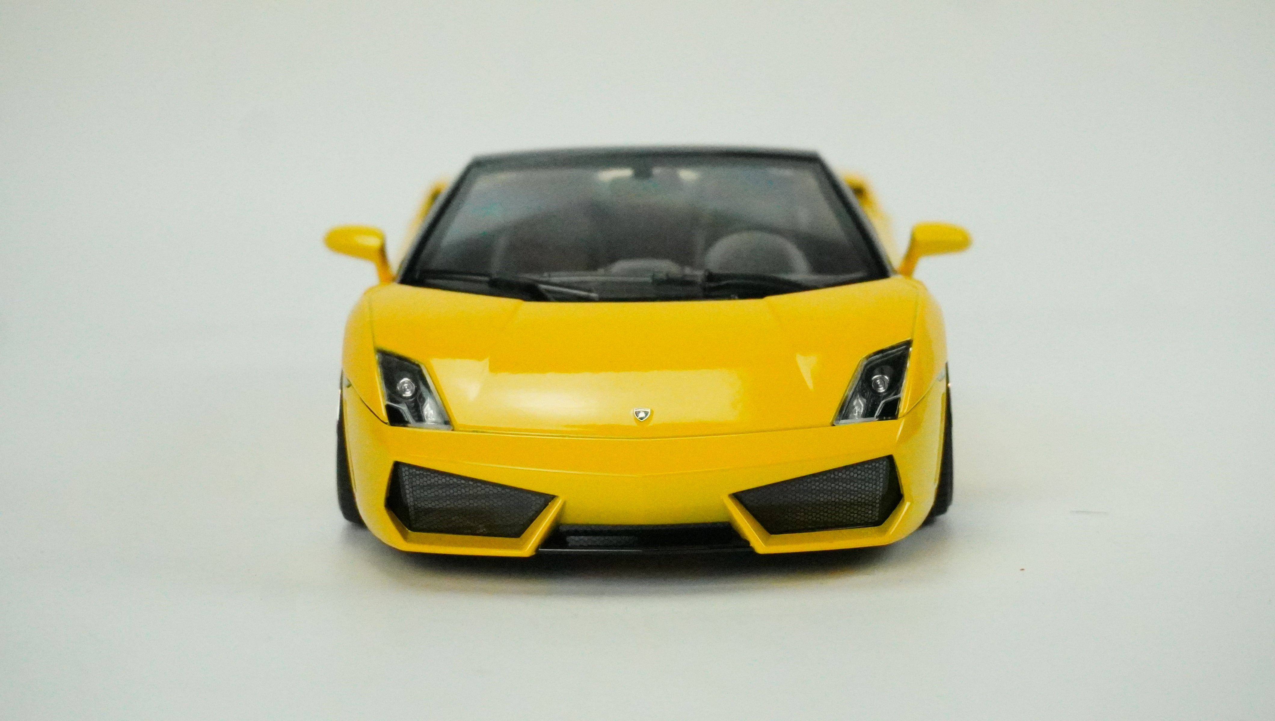 Lamborghini Gallardo LP560-4 Convertible (Conversion) 1:18