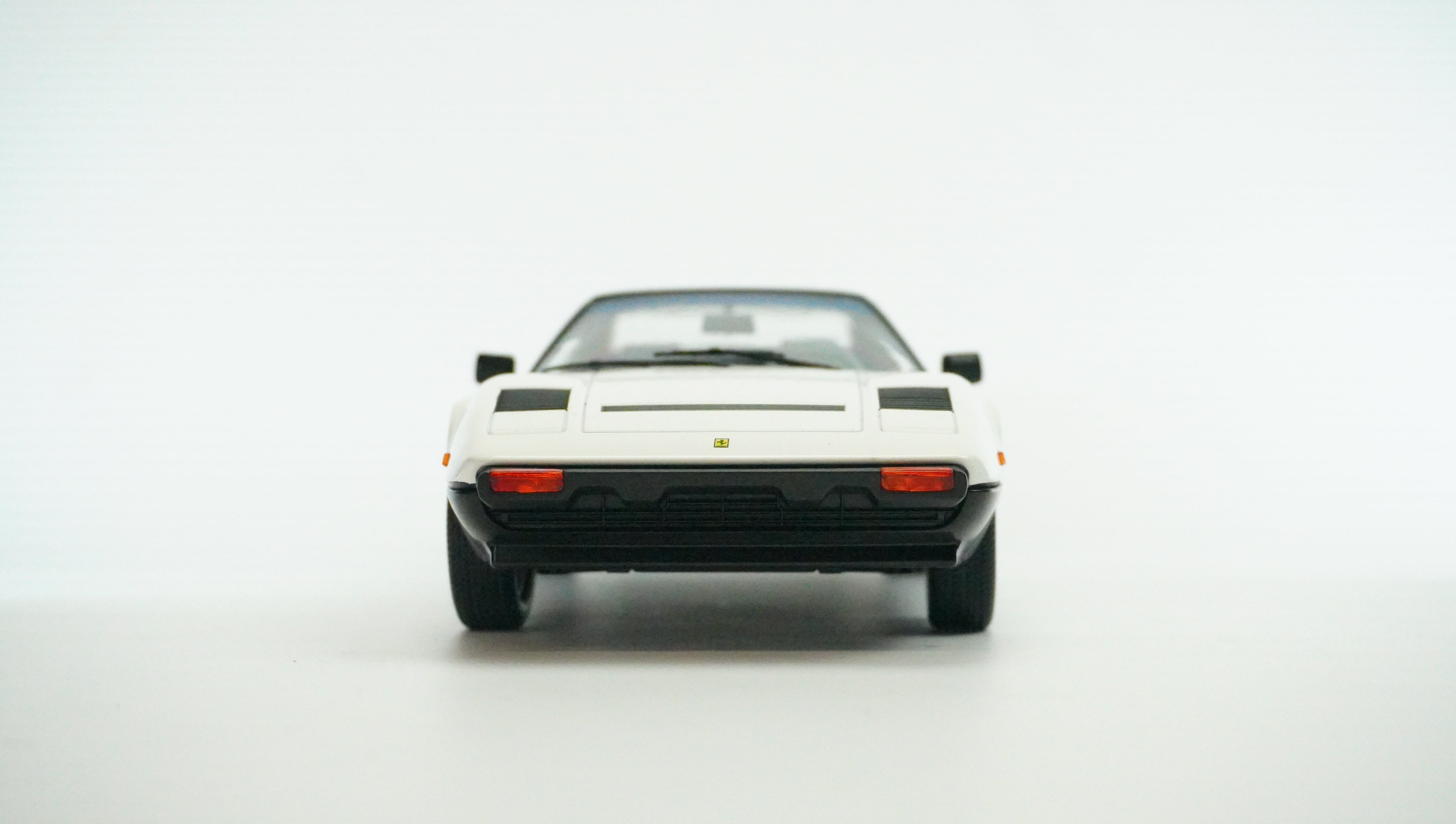 Ferrari 308 GTS Spider Limited 1982 1:18