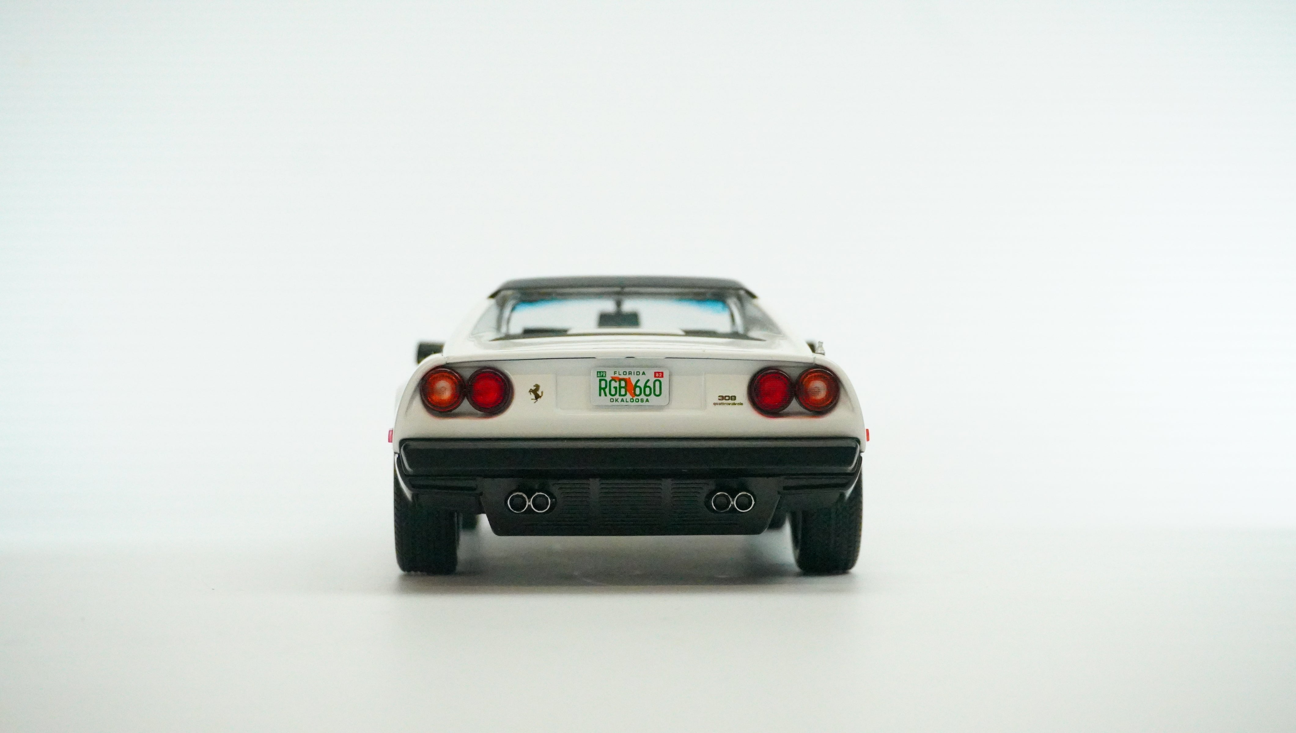 Ferrari 308 GTS Spider Limited 1982 1:18