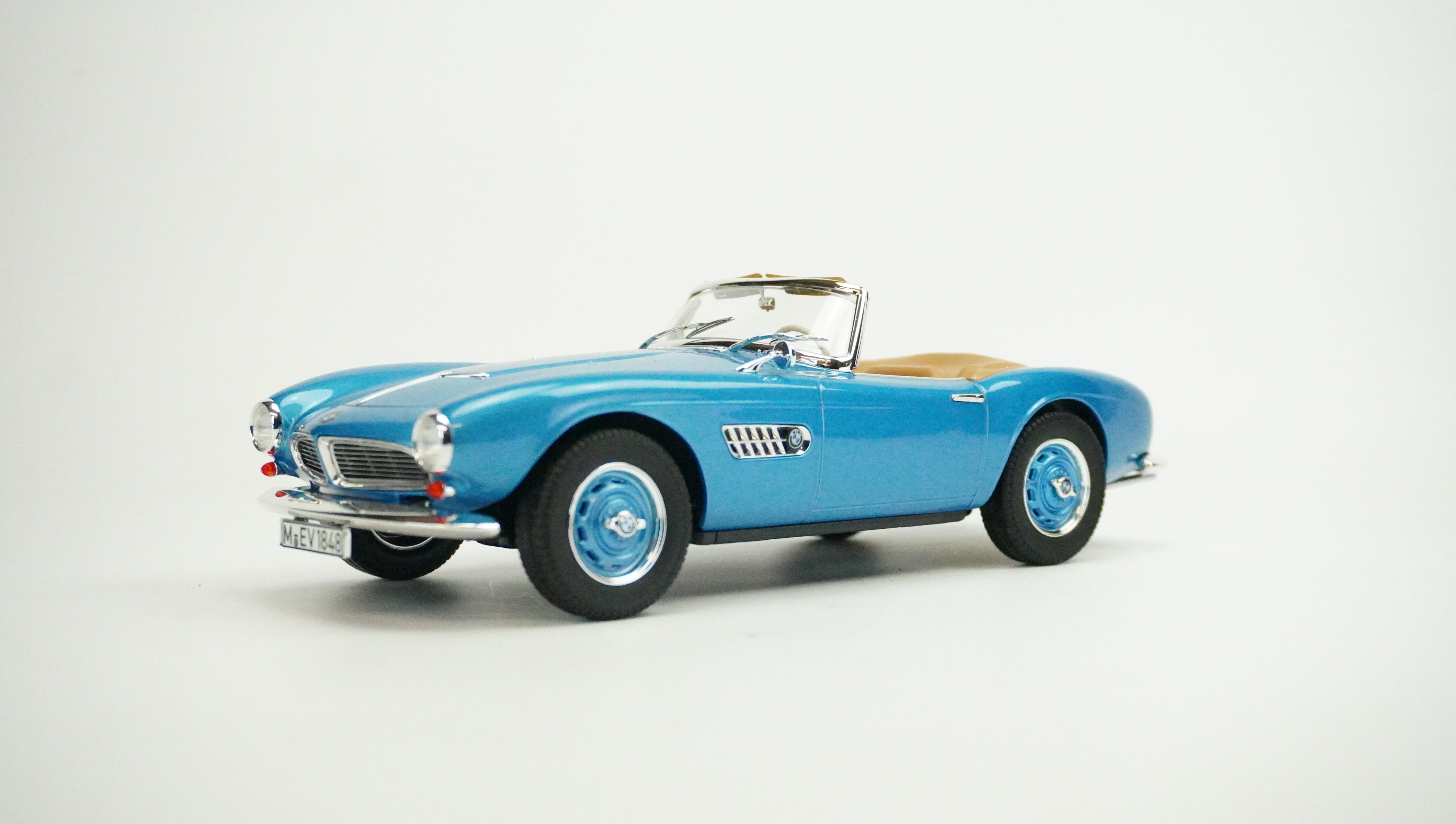 BMW 507 Convertible 1956 1:18
