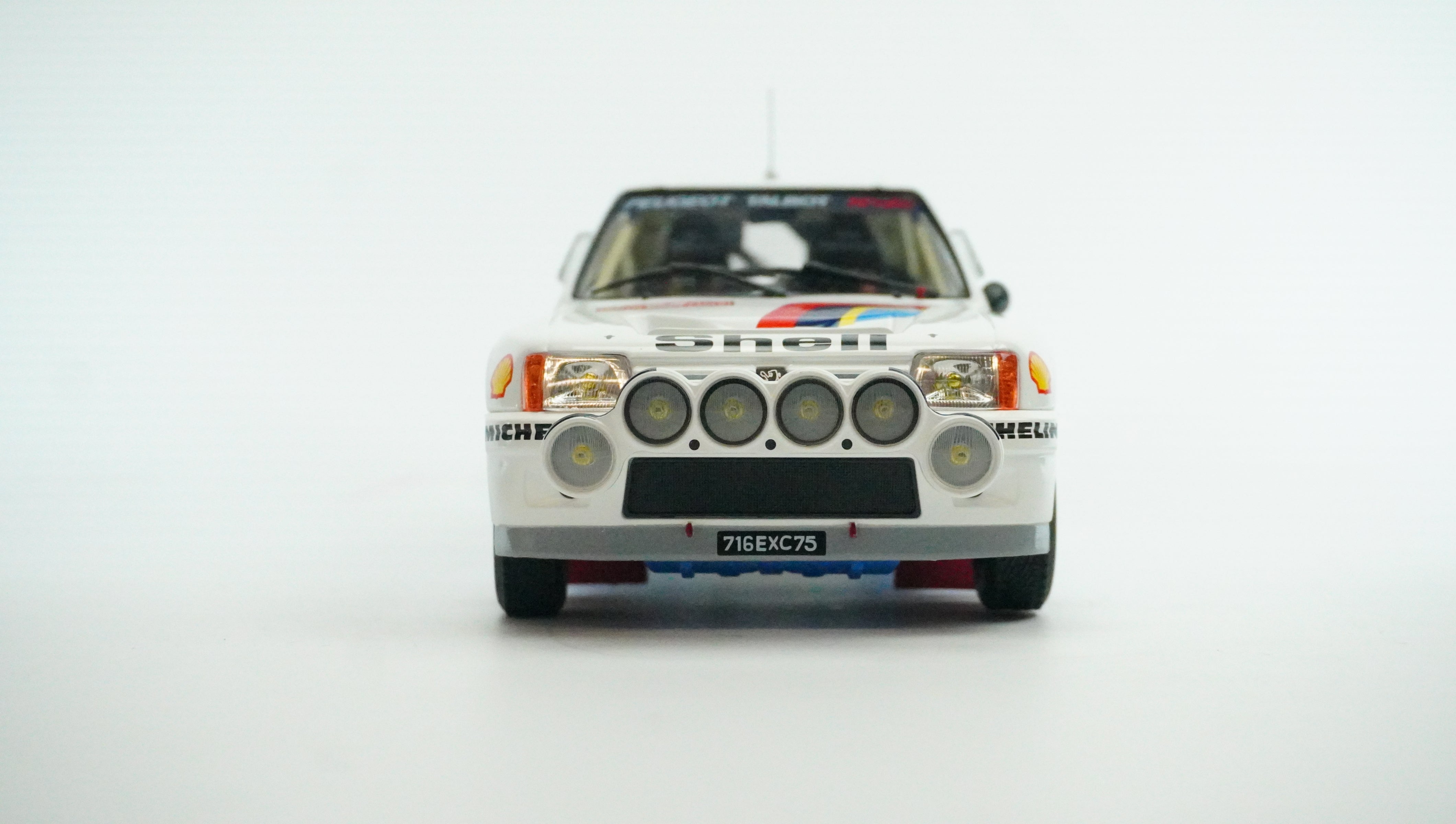 Peugeot 205 T16 Rally Nr.2 1985 1:18