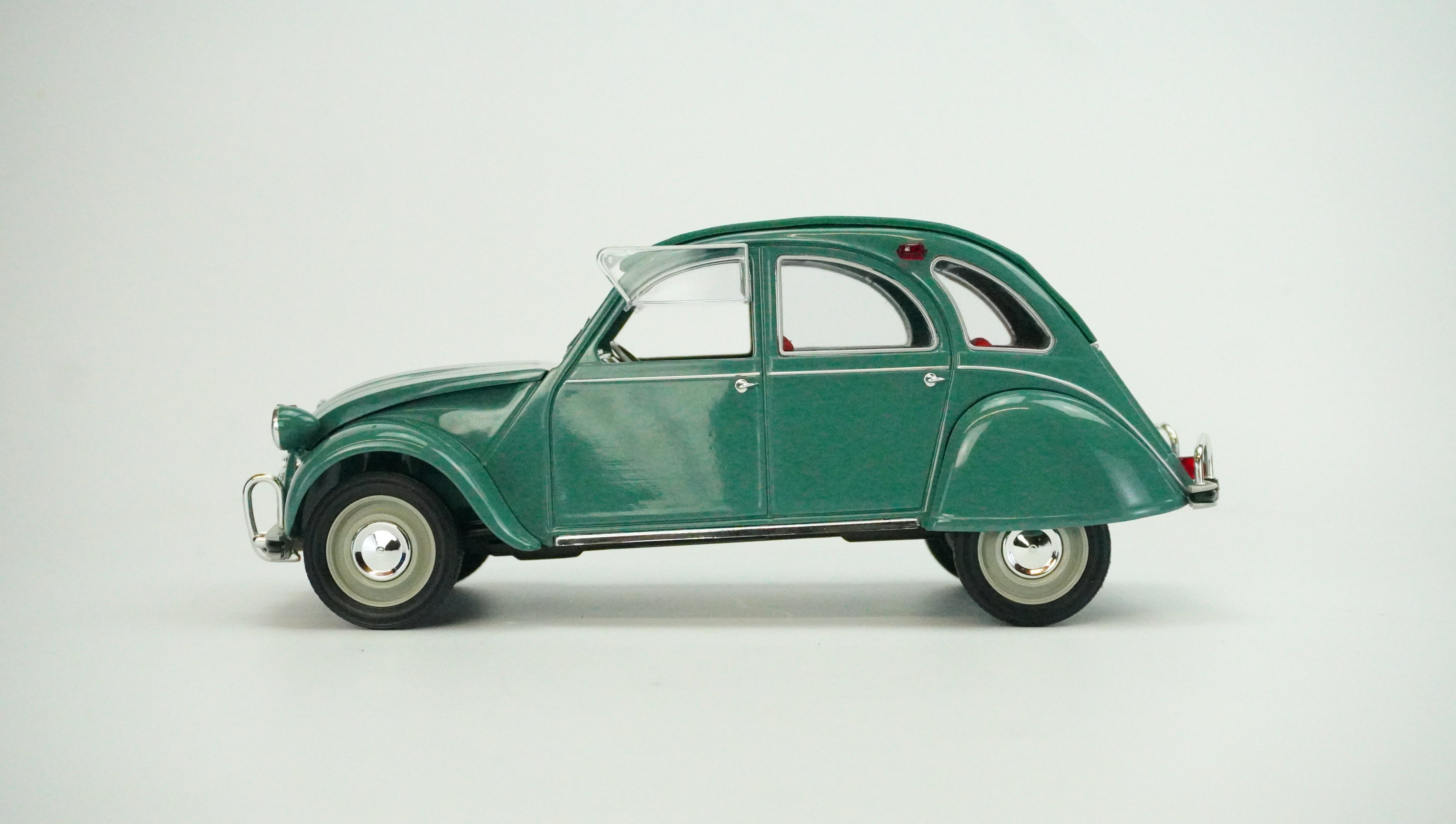 Citroën 2CV AZAM Limited 1966 1:18