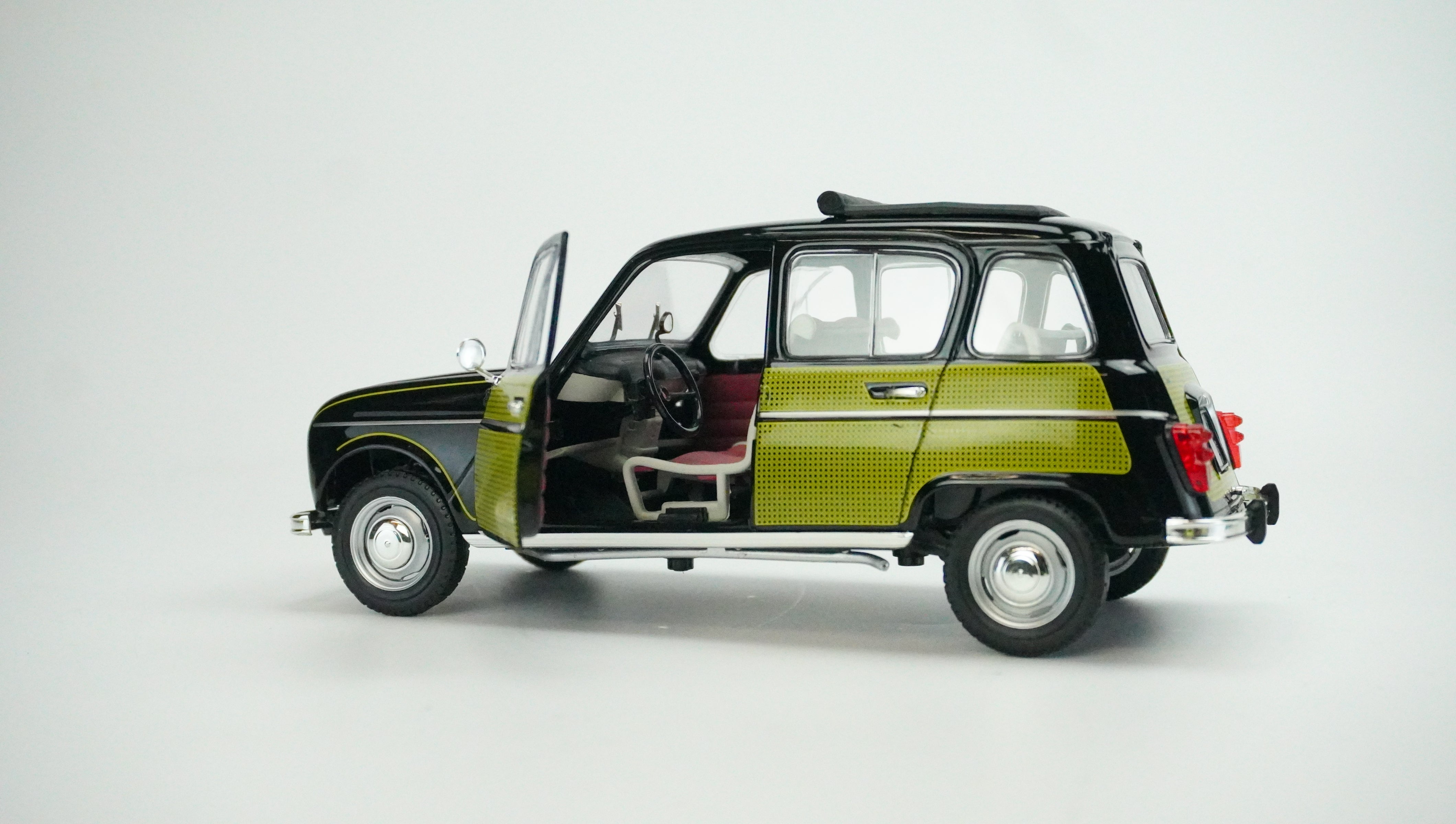 Renault 4 Parisienne Limited 1963 1:18