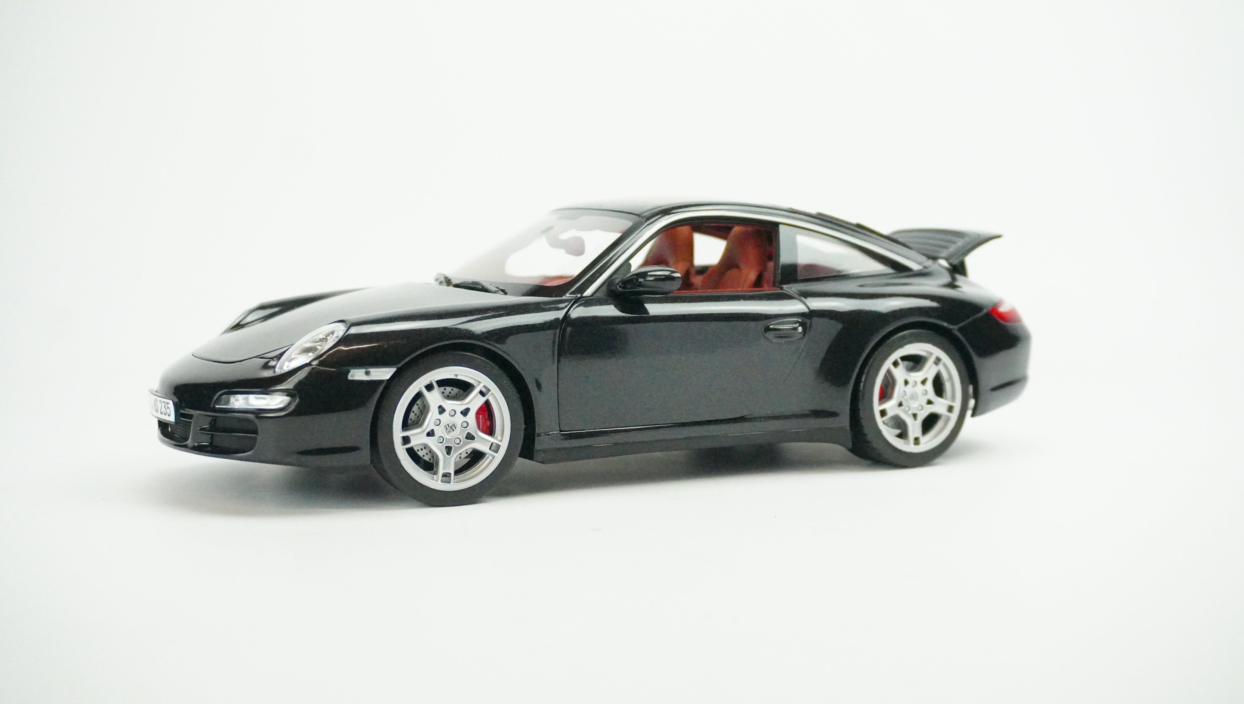 Porsche 911 Targa 4S Rarity 1:18