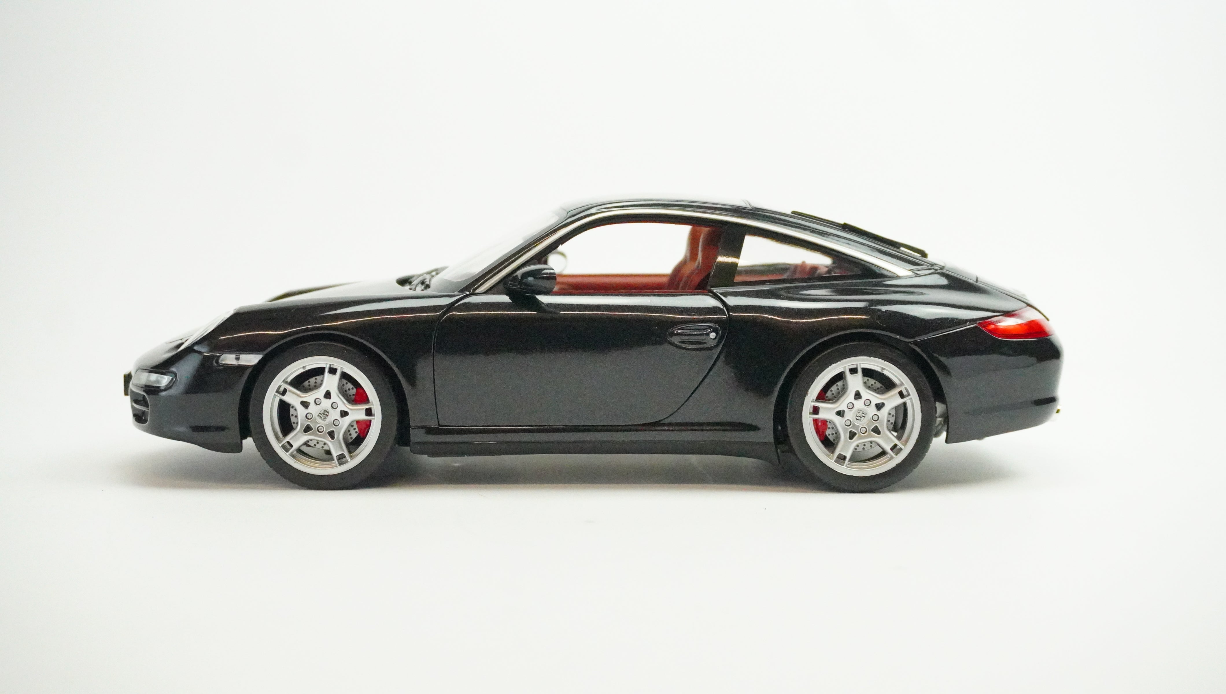 Porsche 911 Targa 4S Rarity 1:18